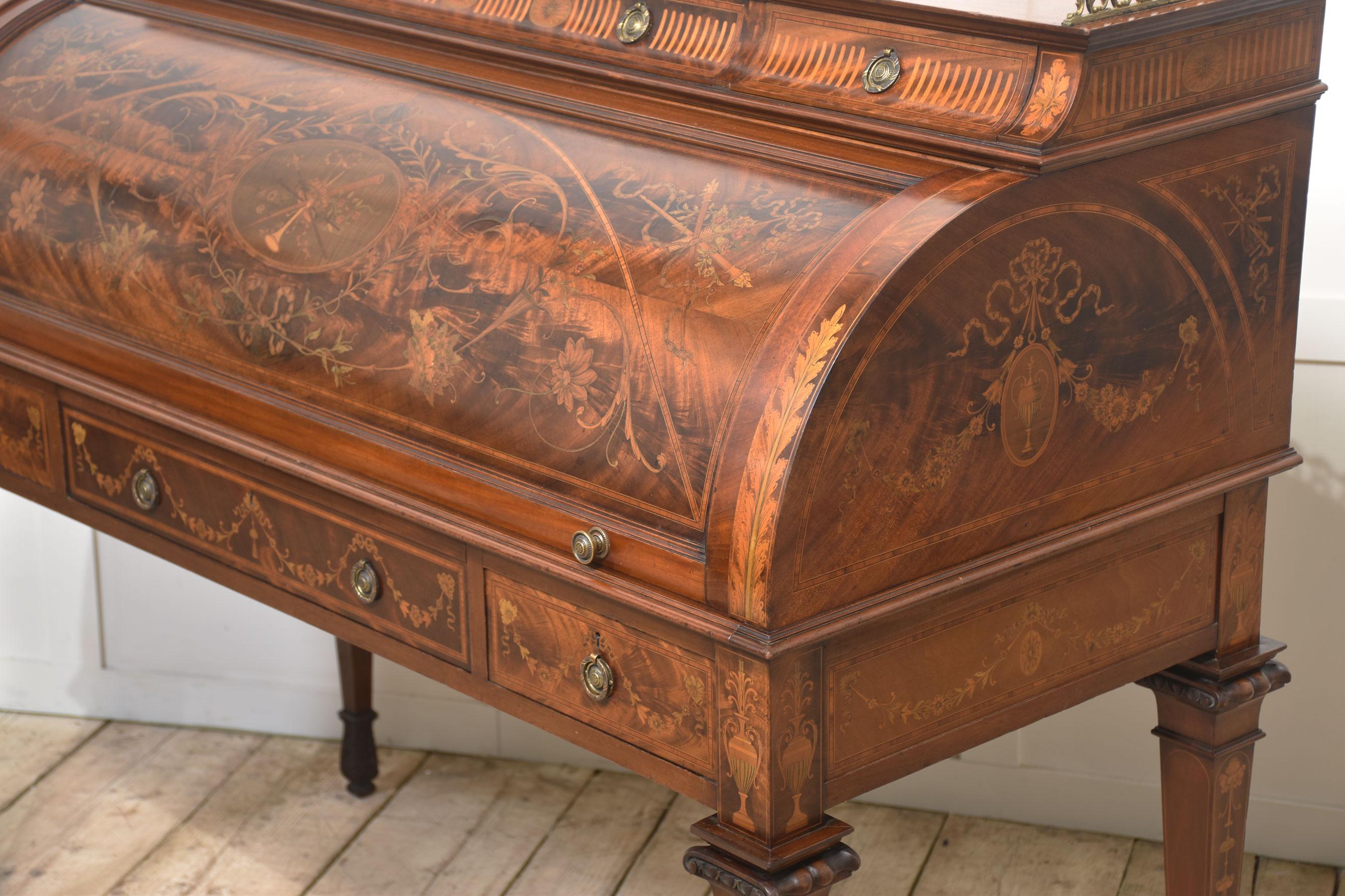 Sheraton Revival marquetry inlaid cylinder bureau For Sale 13