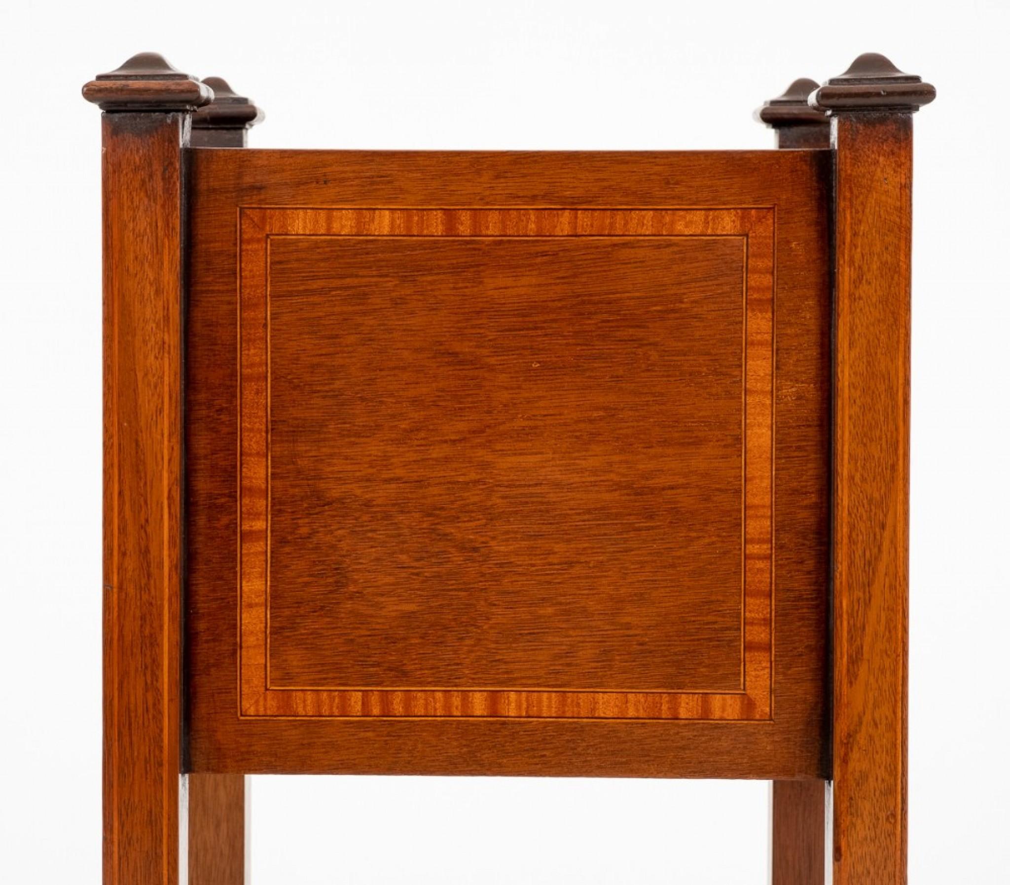 Sheraton Revival Plant Stand Mahogany 1900 Planter In Good Condition In Potters Bar, GB