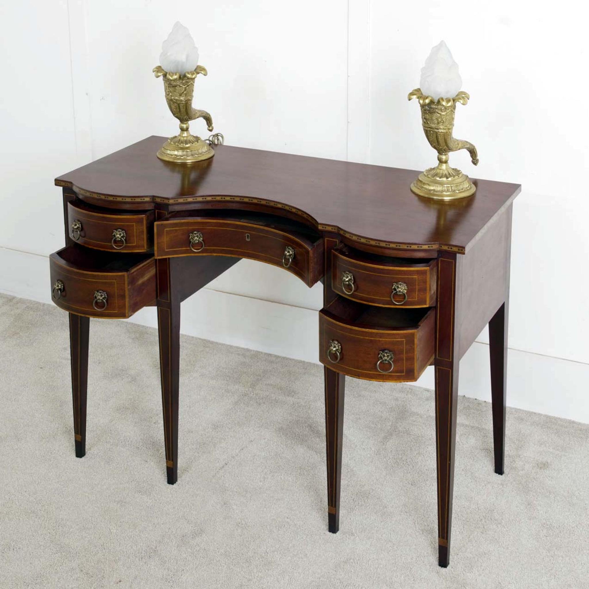 Sheraton Revival Sideboard Mahogany Server 1880 in vendita 2
