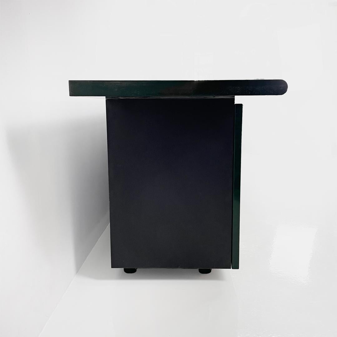 Italian Sheraton sideboard by Giotto Stoppino and Lodovico Acerbis for Acerbis, 1980s in vendita