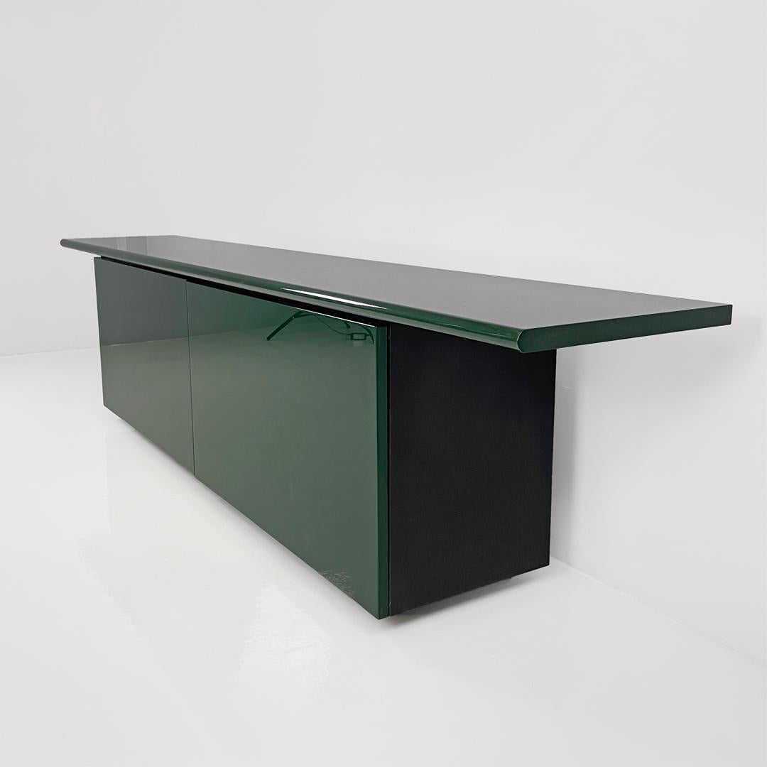 Sheraton sideboard by Giotto Stoppino and Lodovico Acerbis for Acerbis, 1980s In condizioni buone in vendita a MIlano, IT