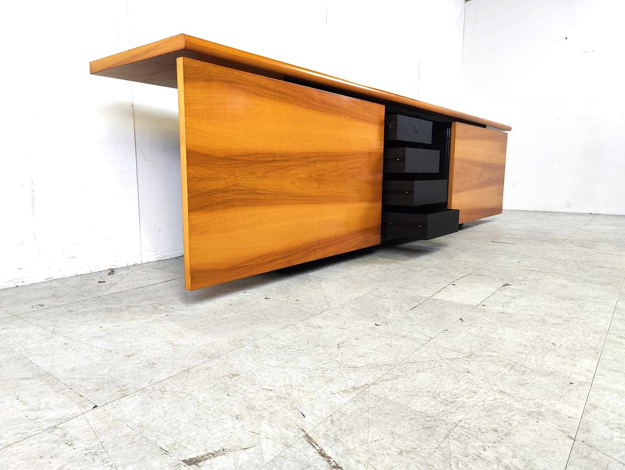 Sheraton Sideboard by Giotto Stoppino for Acerbis, 1977 For Sale 2
