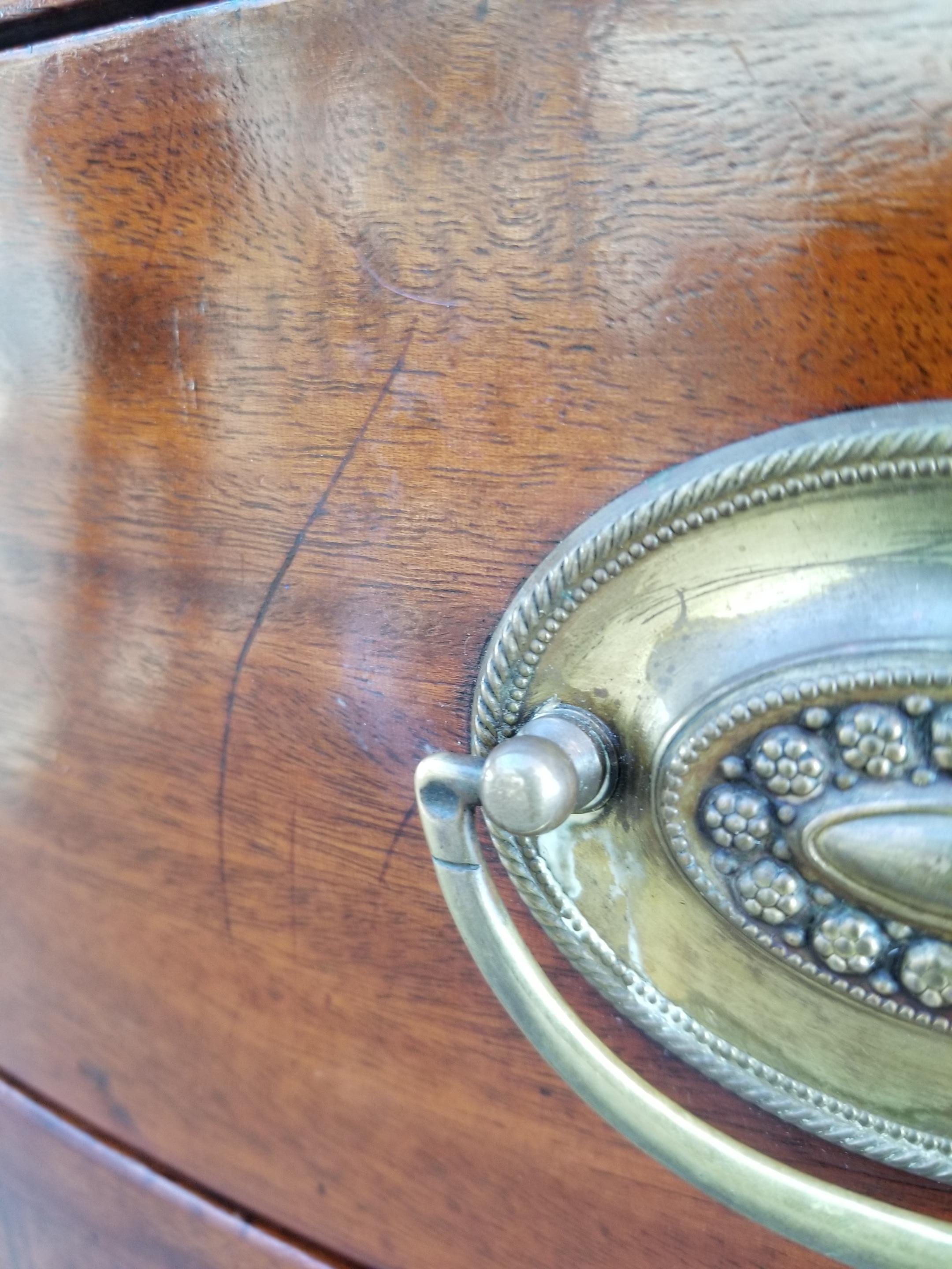 Sheraton Style Bow Front Dresser, circa 1930 5