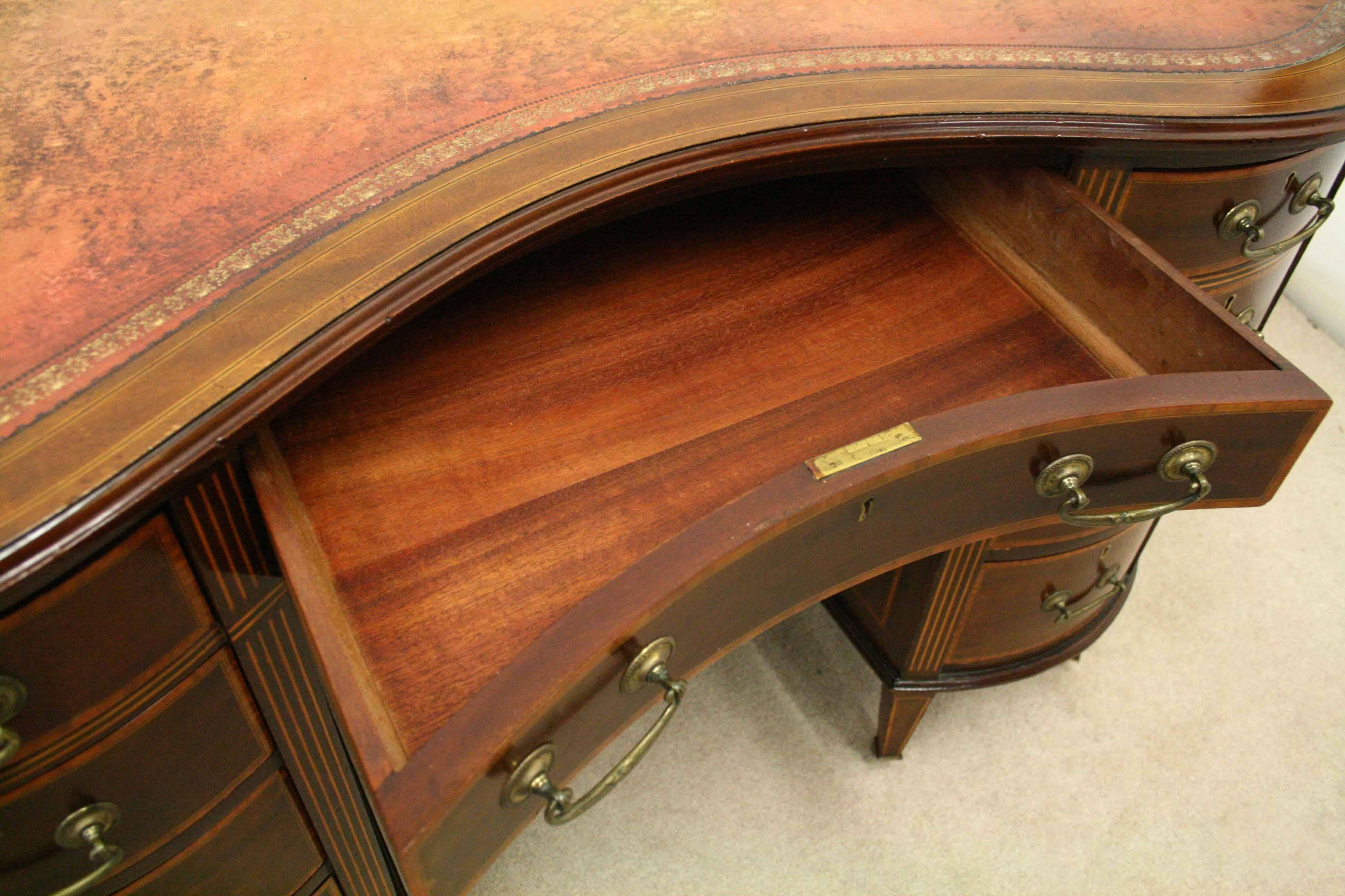 Sheraton Style Kidney Shaped Mahogany Inlaid Desk For Sale 4