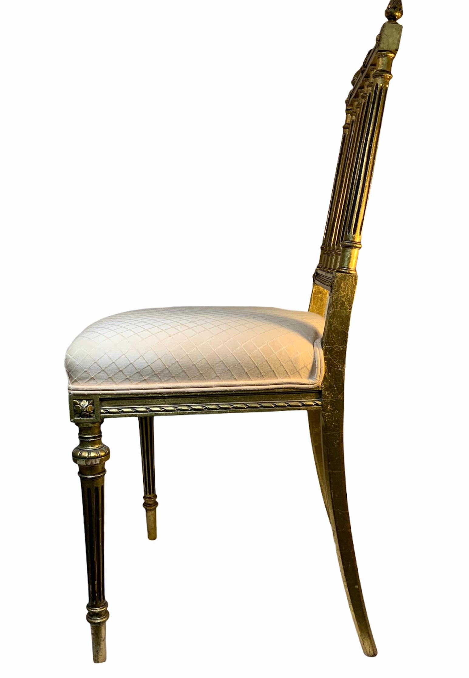 Sheraton Style Pair of Gilt Wood Parlor Chairs 1