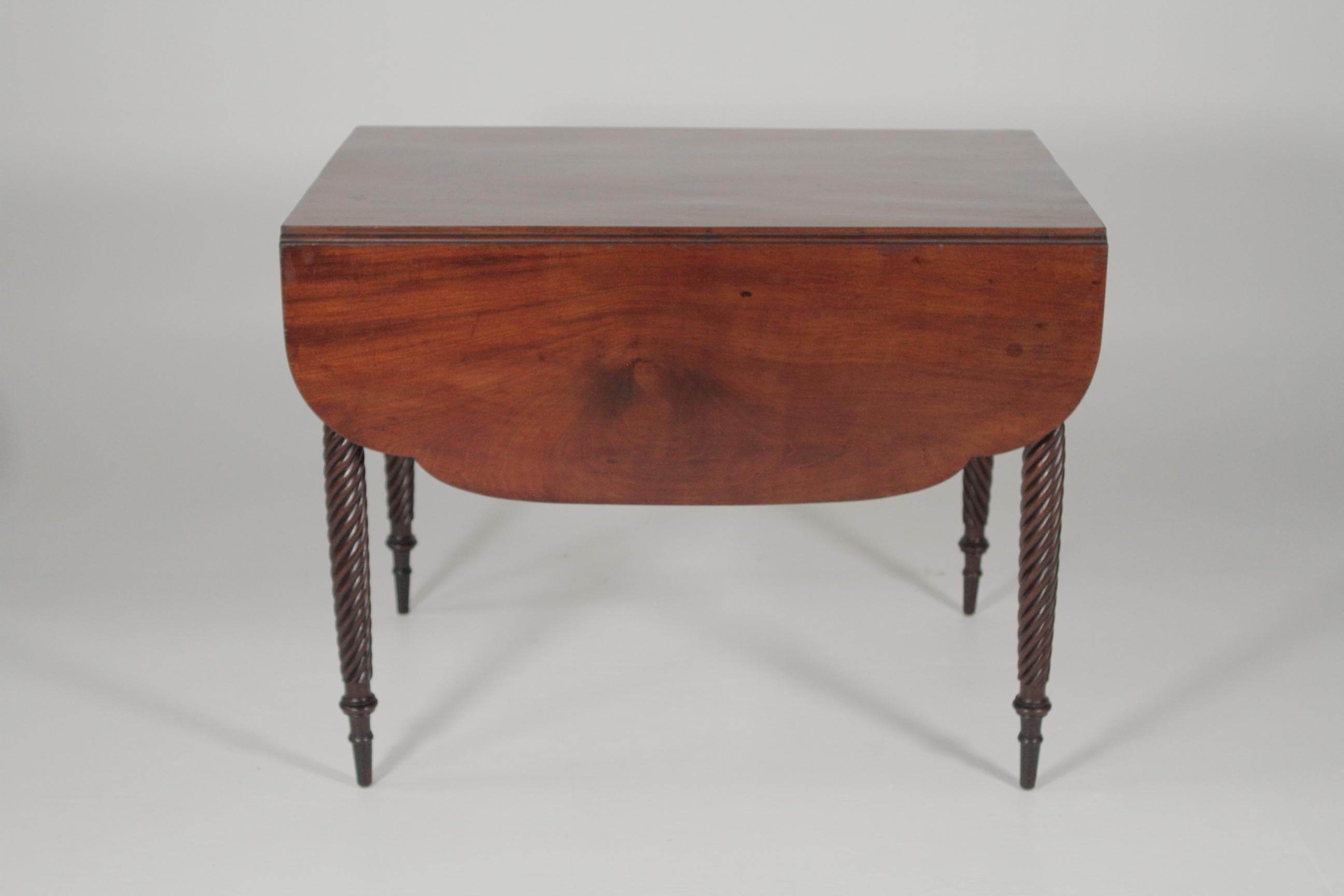 19th Century Sheraton Twist Leg Drop-Leaf with One Drawer Table, circa 1820-1840