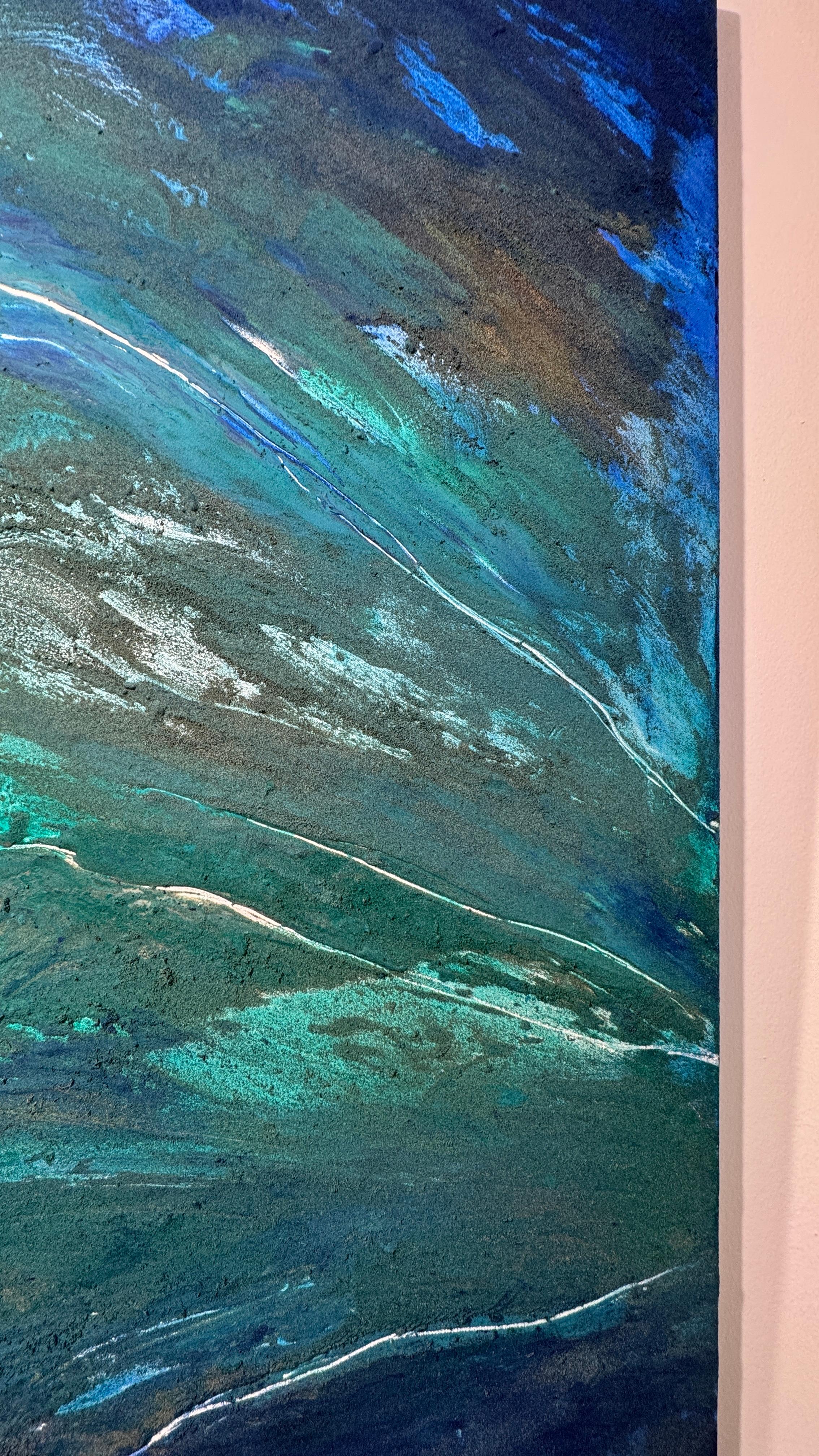 Her work reflects her vision of the world and her search for beauty in everyday
life, nature, and human relationships.
Morales's art is deeply influenced by her Canarian identity, particularly
Lanzarote, the island where she was born. This