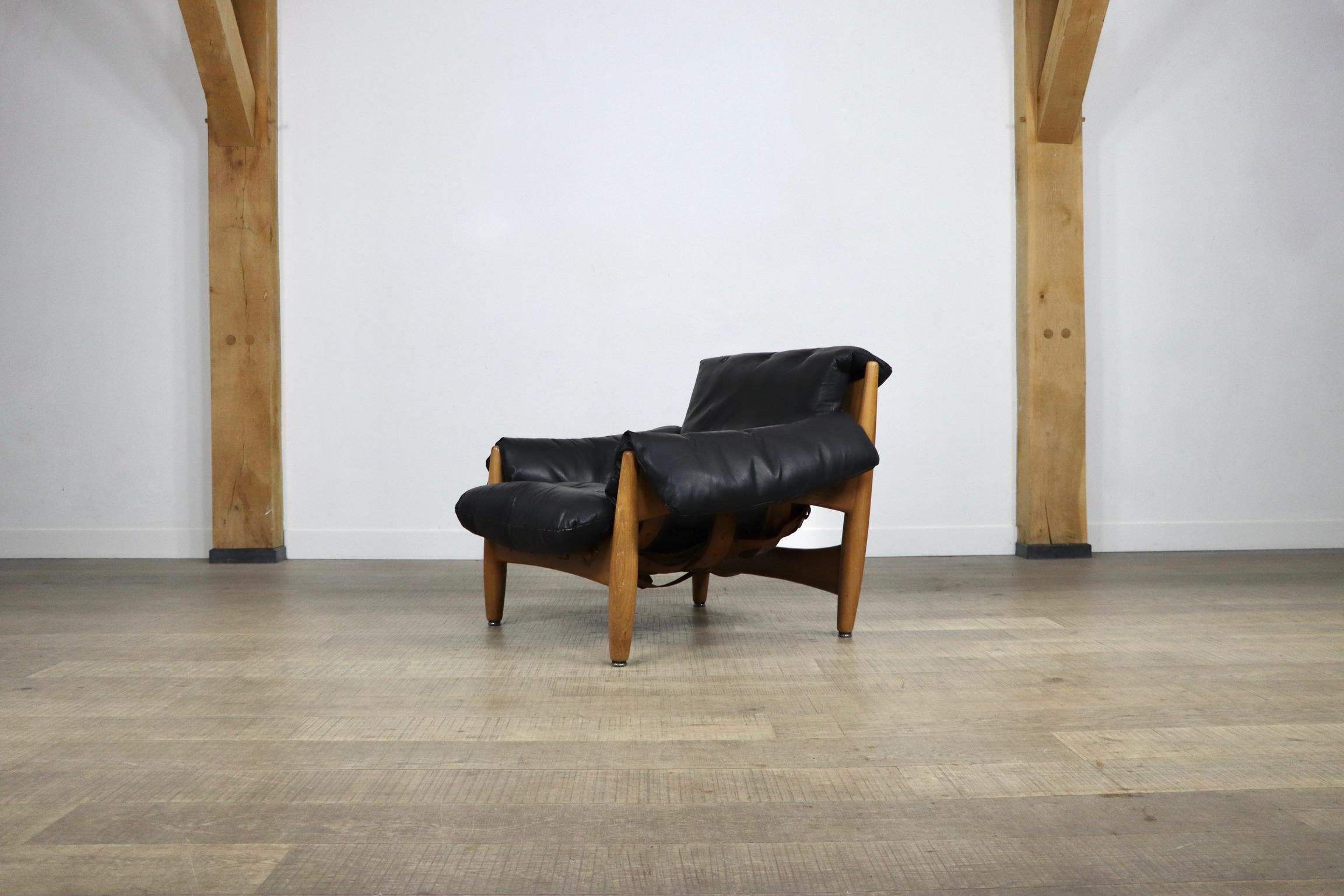 Mid-20th Century Sheriff Lounge Chair by Sergio Rodrigues for Isa Bergamo, 1960s