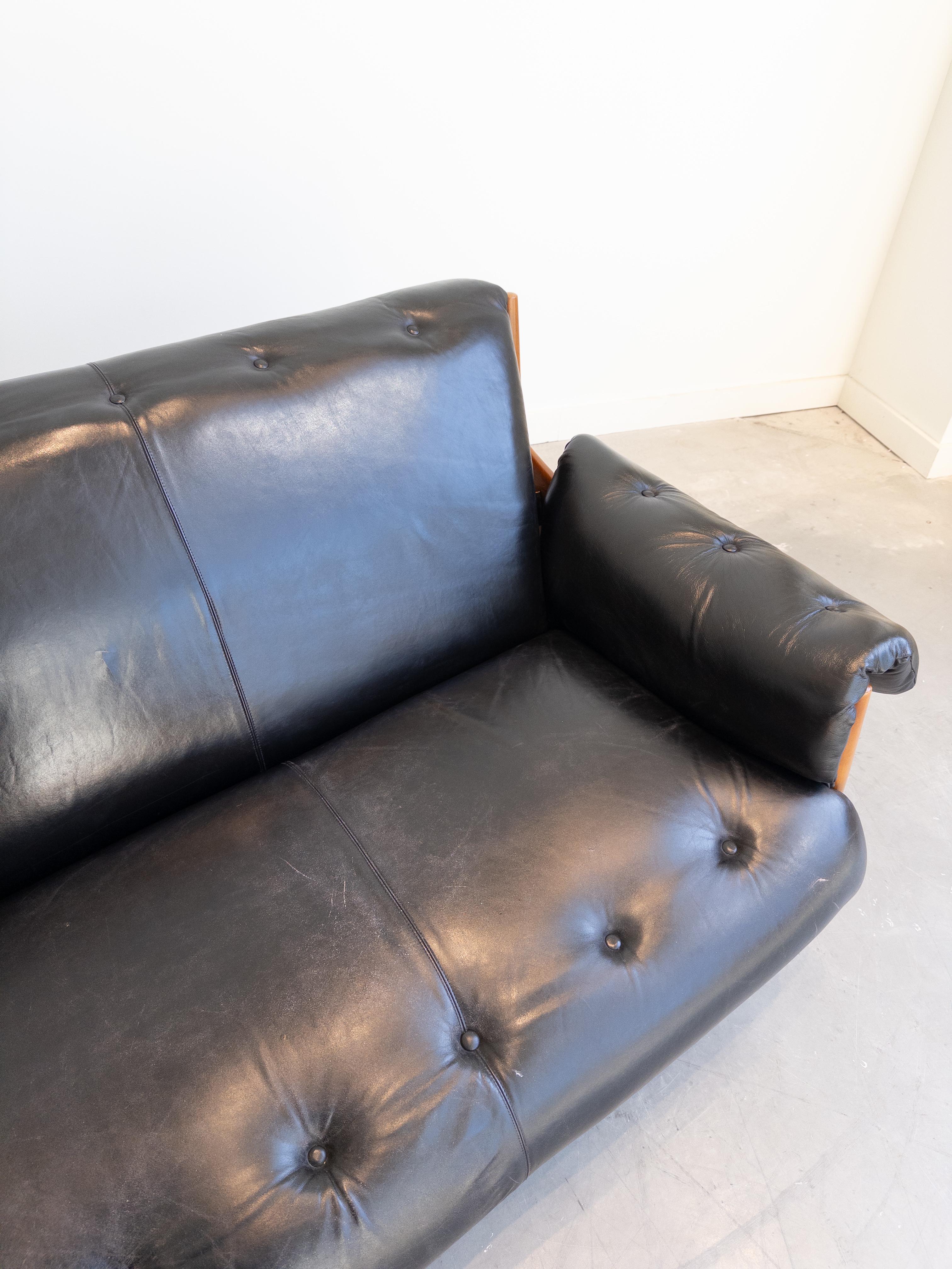 Sheriff-Sofa von Sergio Rodrigues für ISA Bergamo (Italienisch) im Angebot