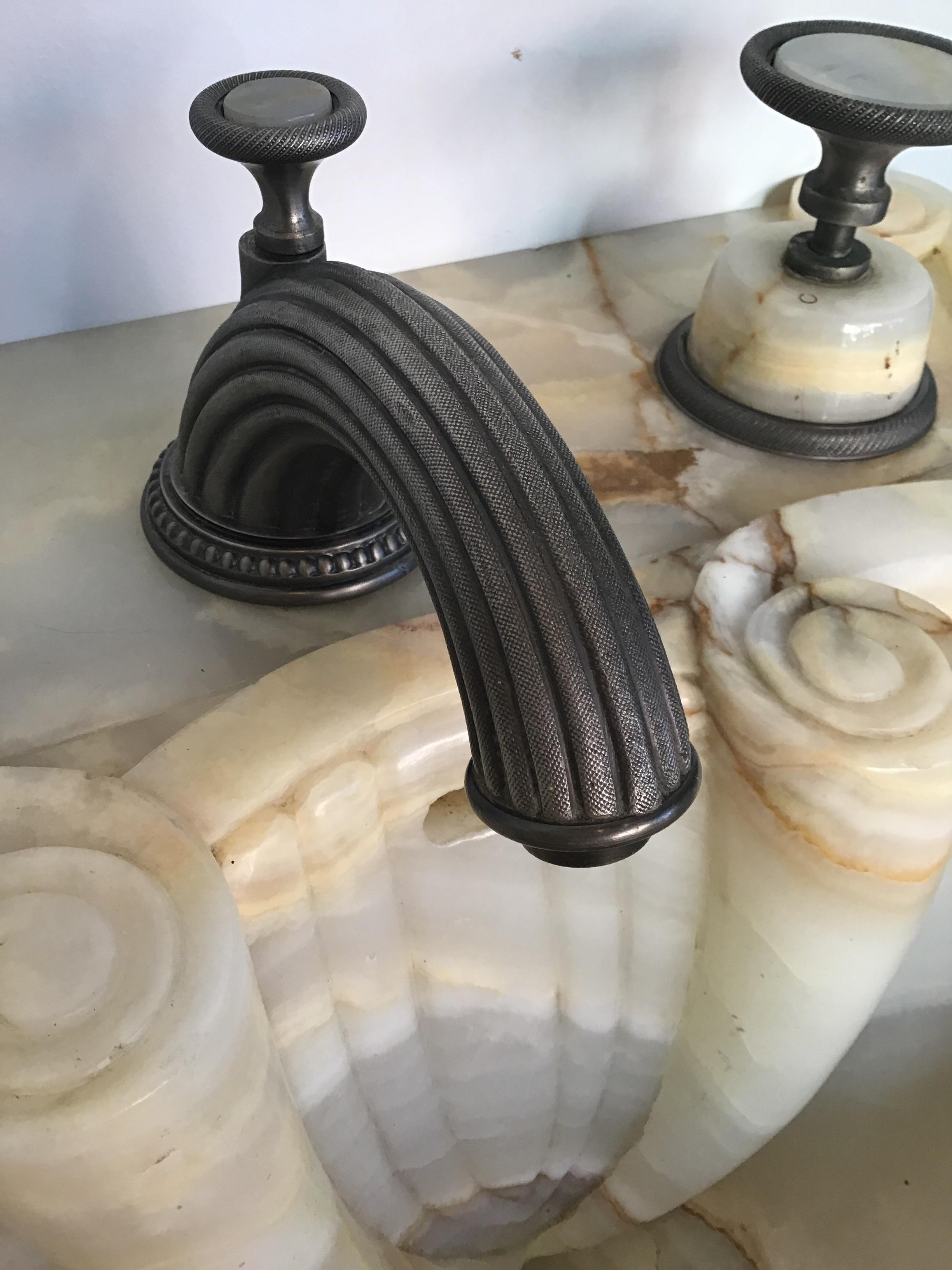 Sherle Wagner Onyx Pedestal Sink 5