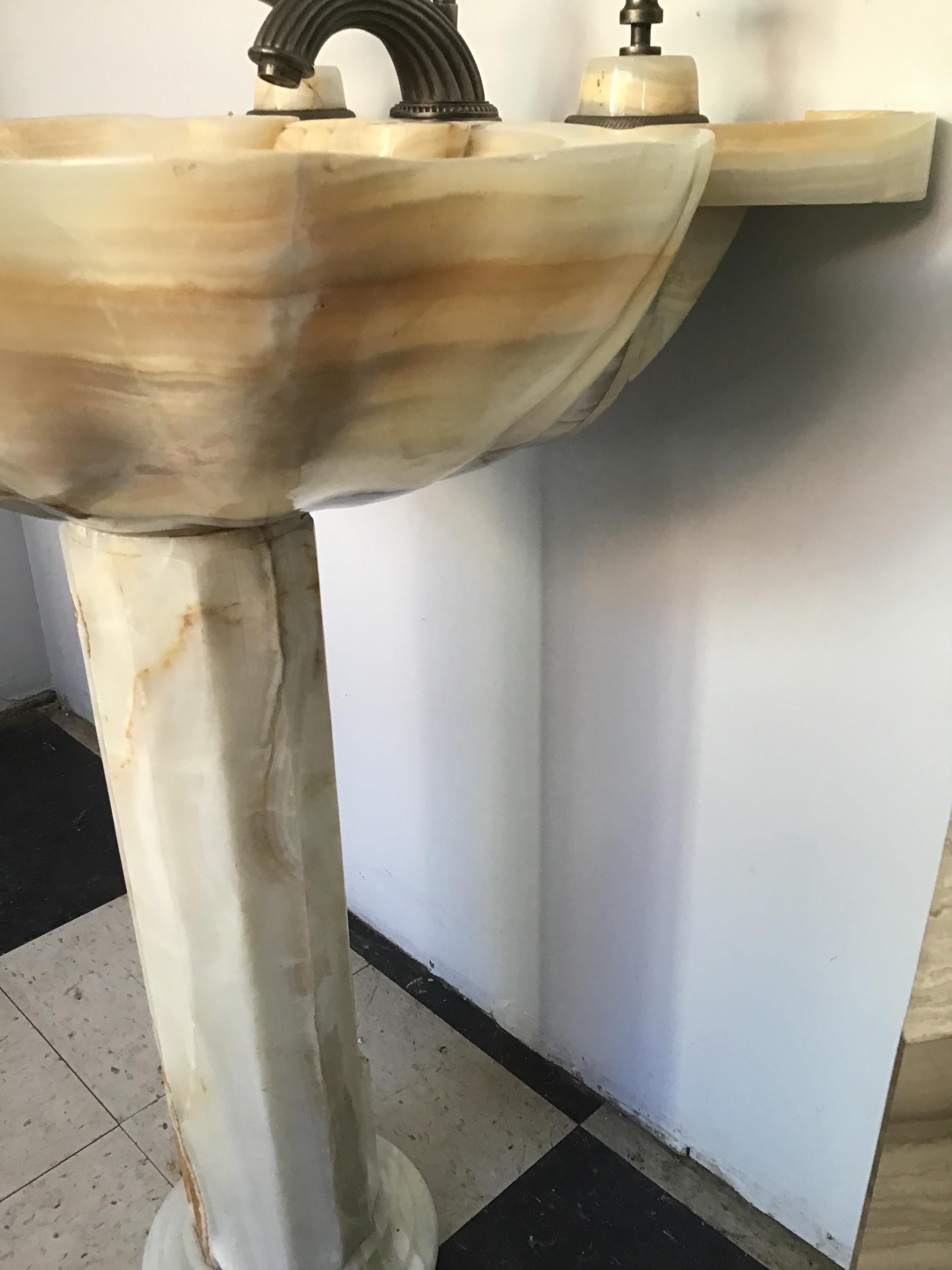 Sherle Wagner Onyx Pedestal Sink 10