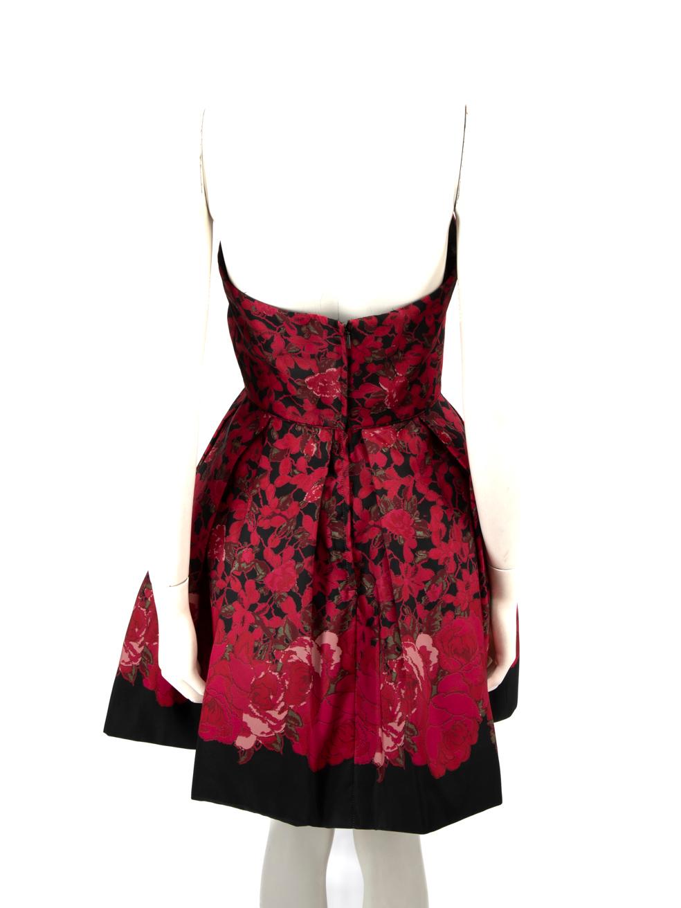 Rosso Sherri Hill Rose Print Strapless Mini Dress Size M in vendita