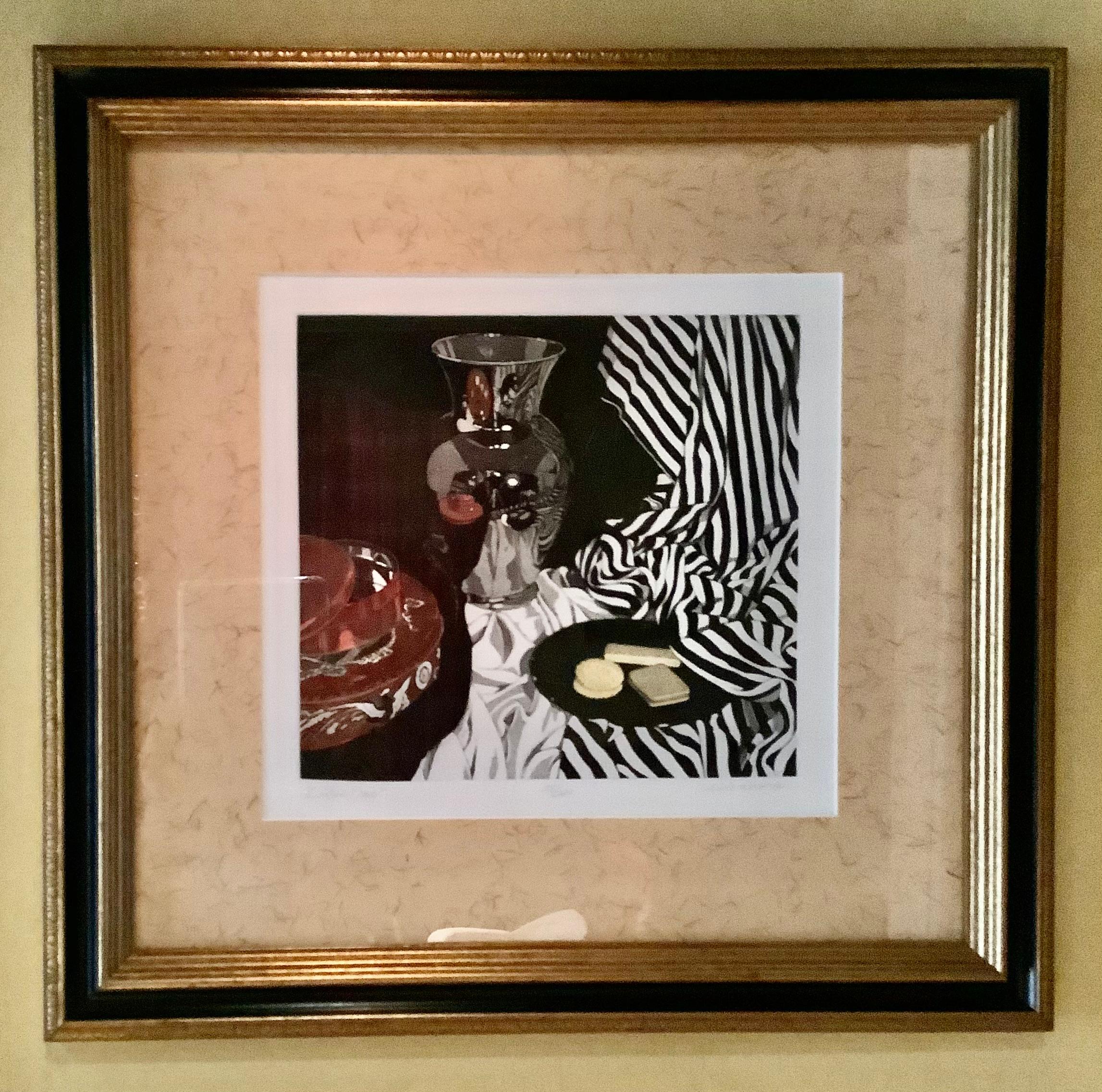 Sherrie Wolf Stripes and Pear Cookie Tin Still Life signée et numérotée Aqua Tint  en vente 4