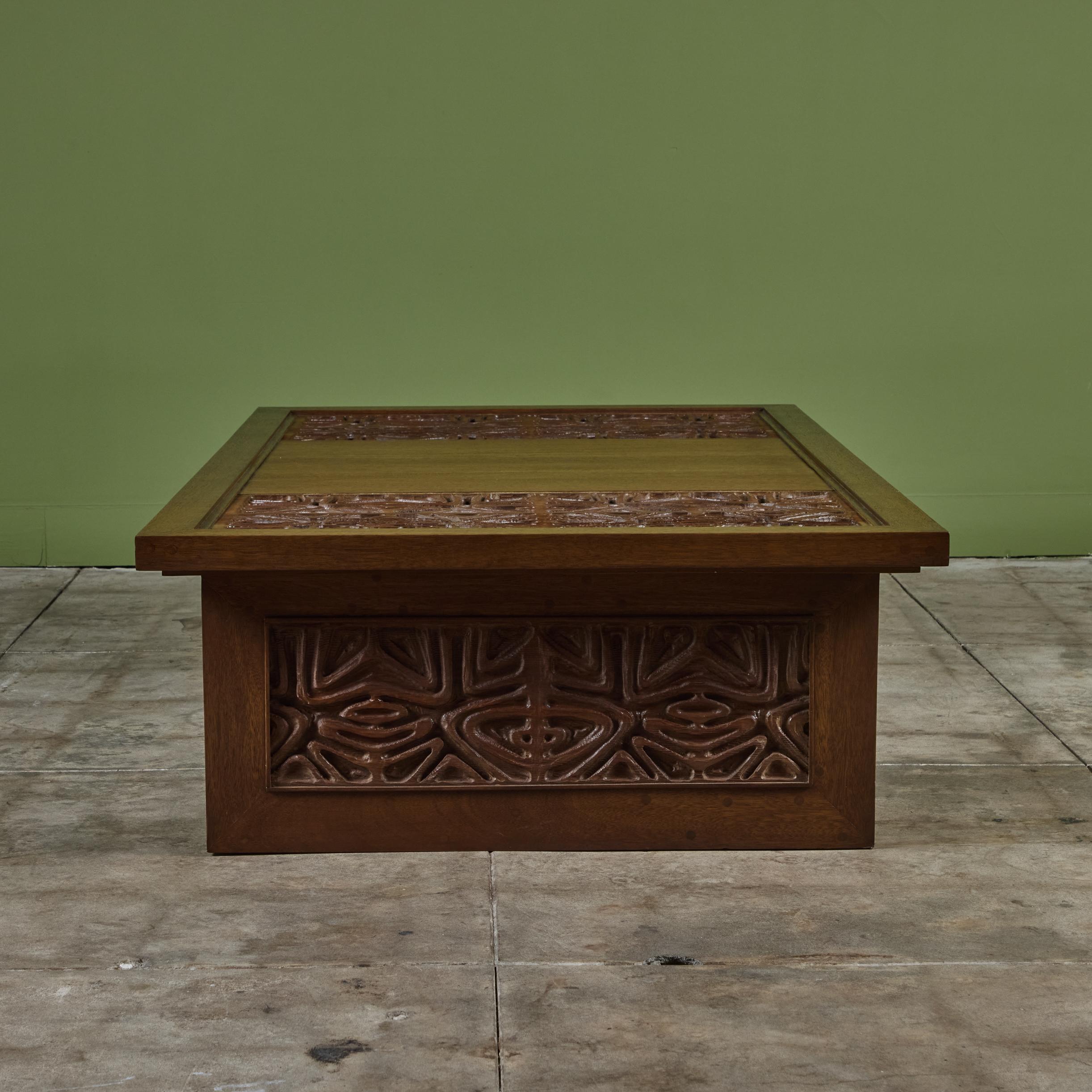 Table basse en acajou Sherrill Broudy pour Forms and Surfaces en vente 2
