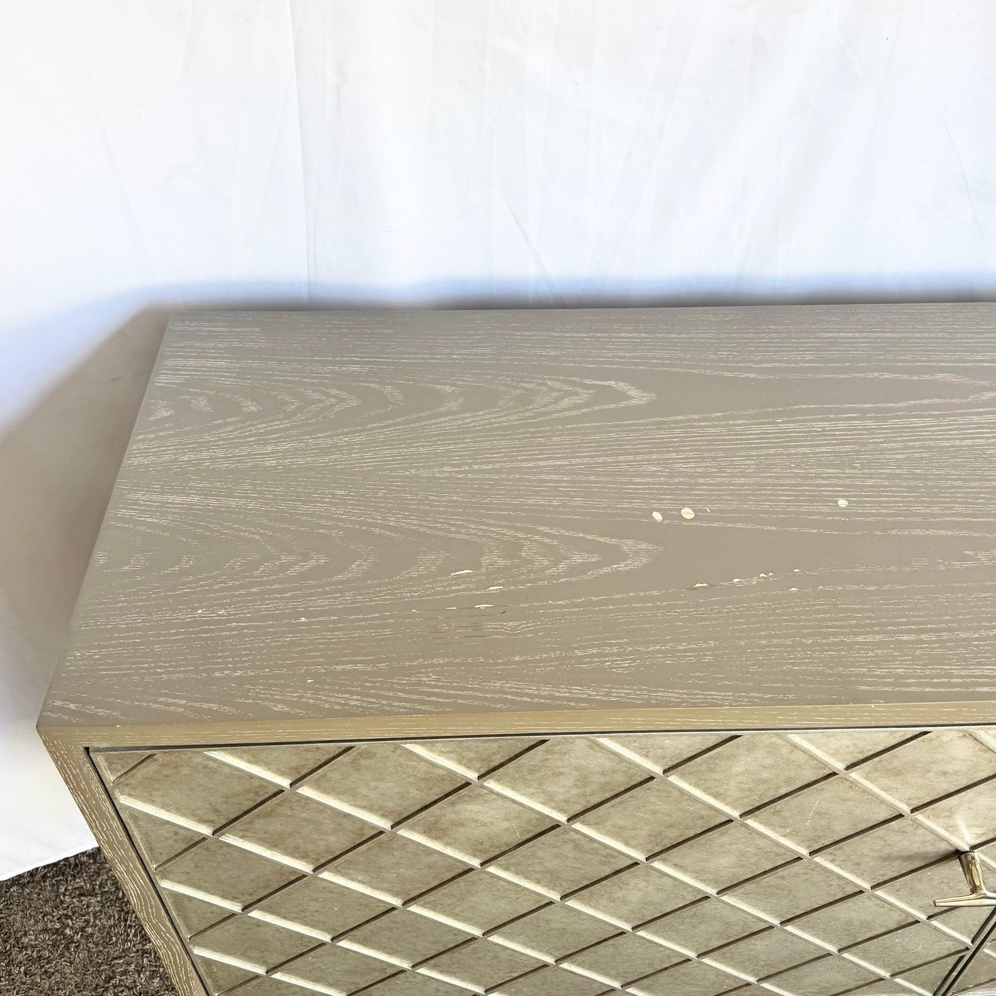 Sherrill Credenza Occasionale Vintage Made Modern Franco Cerused Wood in vendita 2