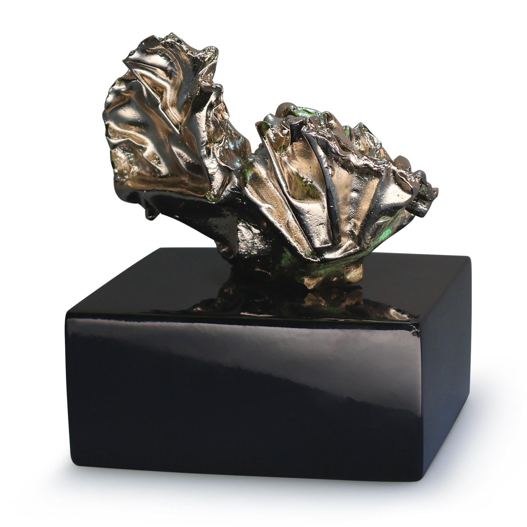 Sculpture d'art abstraite Silver Heart, 2023 en vente 3