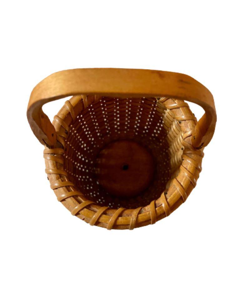 Nantucket Petite Basket, by Sherwin Boyer, circa 1960, the tiny size referred to on-island as a “one egg
