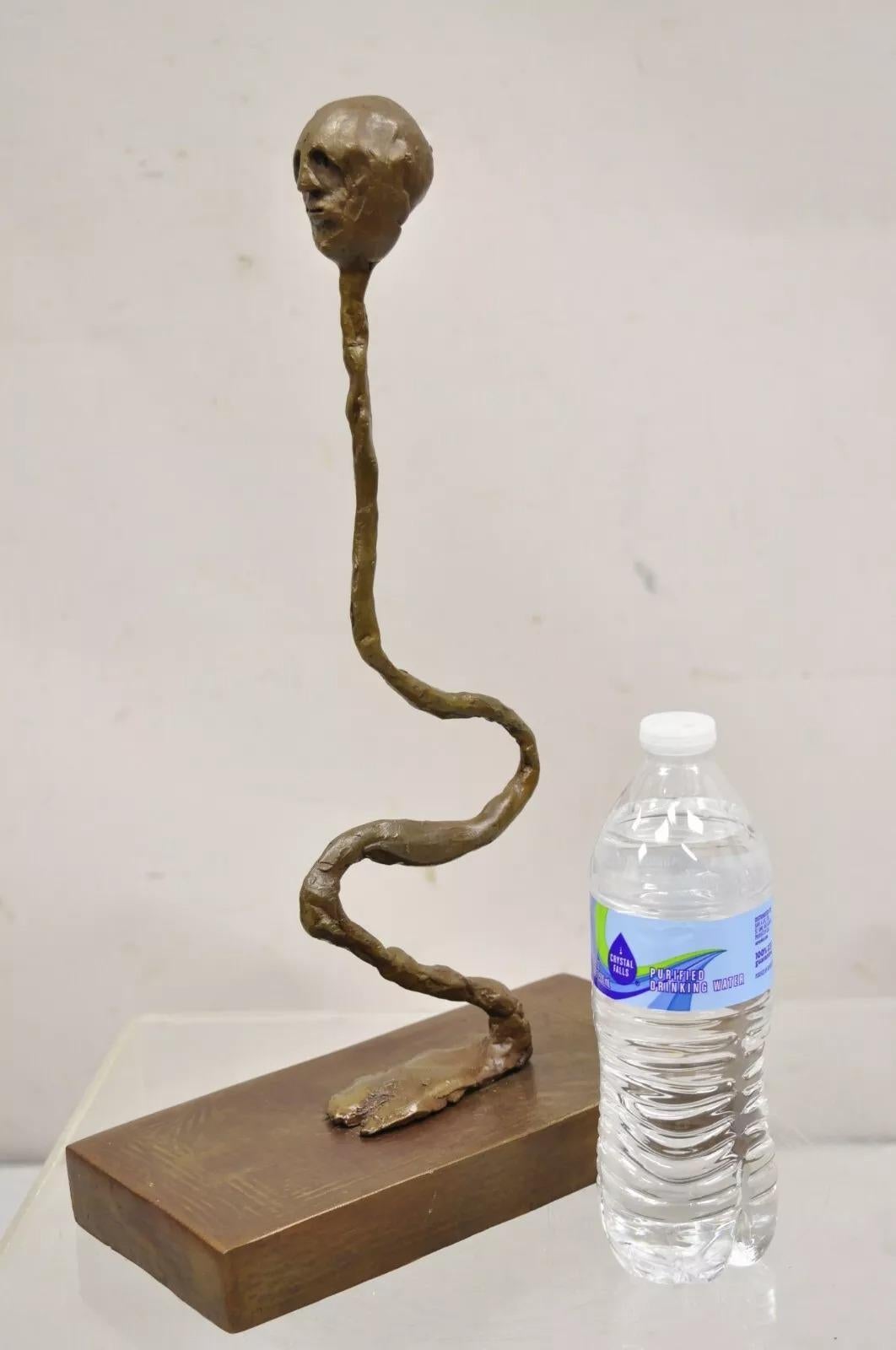 Sheryl C. Benjamin Escultura Brutalista Moderna Abstracta Figura Serpentina de Bronce en venta 4