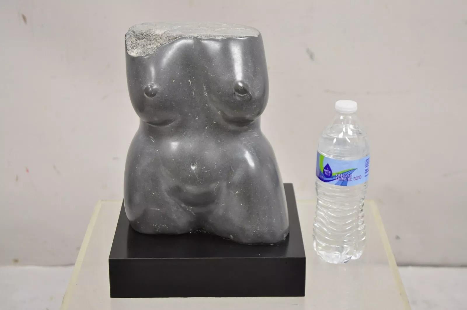 A.I.C. Benjamin Nudo femminile astratto modernista Scultura in marmo massiccio scolpito in vendita 3
