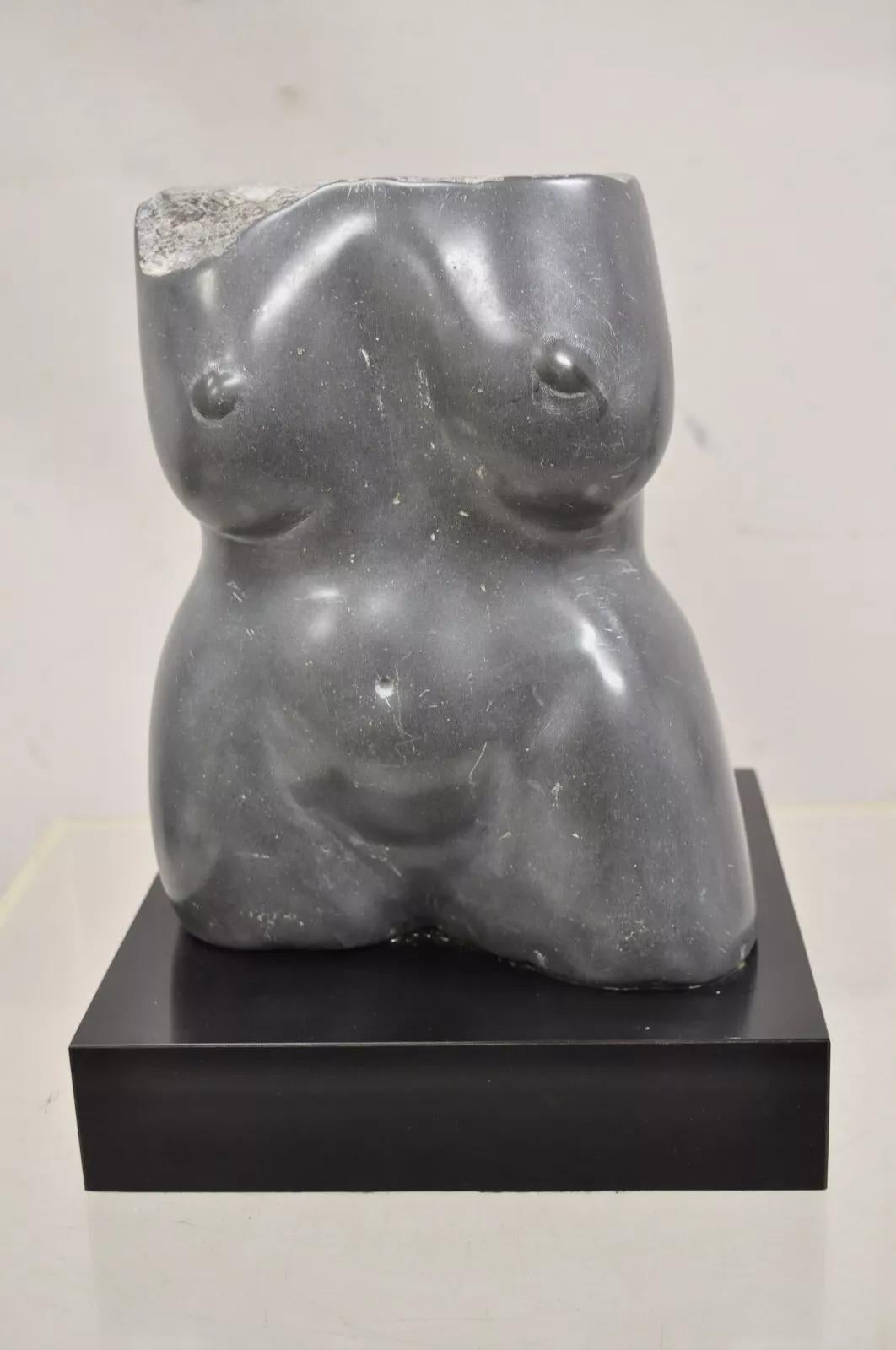 A.I.C. Benjamin Nudo femminile astratto modernista Scultura in marmo massiccio scolpito in vendita 4