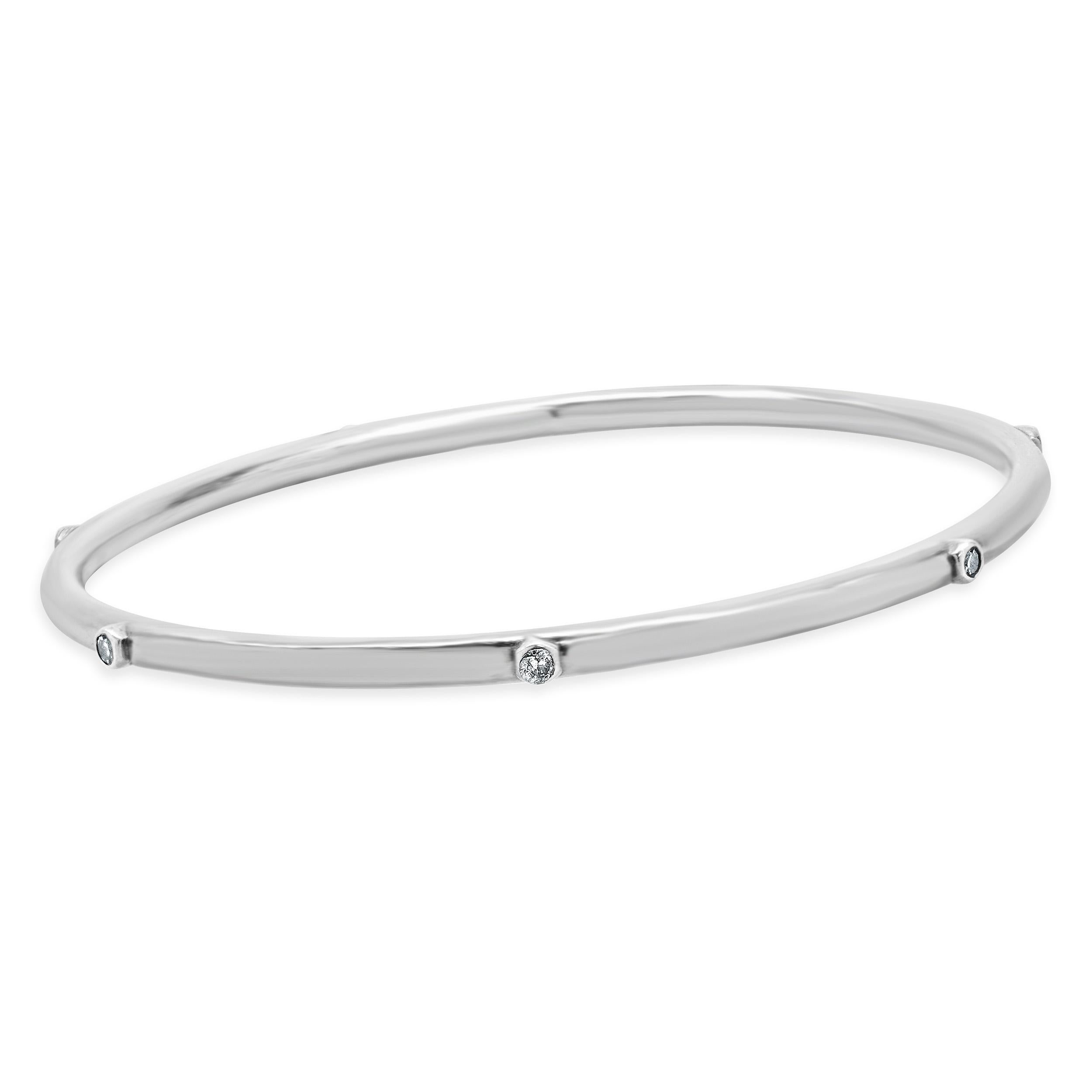 Taglio rotondo Bracciale con diamanti incastonati Sheryl Lowe in argento sterling in vendita