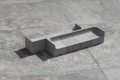 Panchina / Divano modulare 'SHI' in calcestruzzo