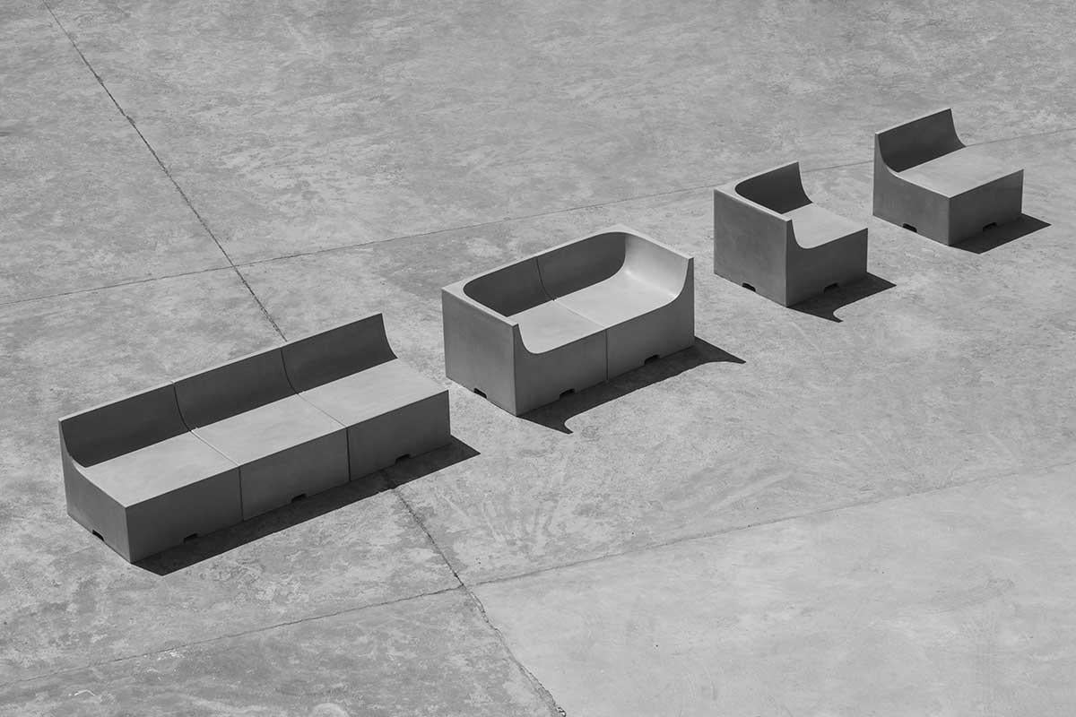 'SHI' Modular Bench / Sofa Made of Concrete In New Condition For Sale In Paris, IDF