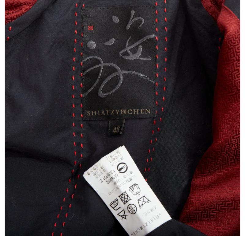 SHIATZY CHEN cappotto imbottito in misto cotone nero e ricamato in seta IT48 M. in vendita 4