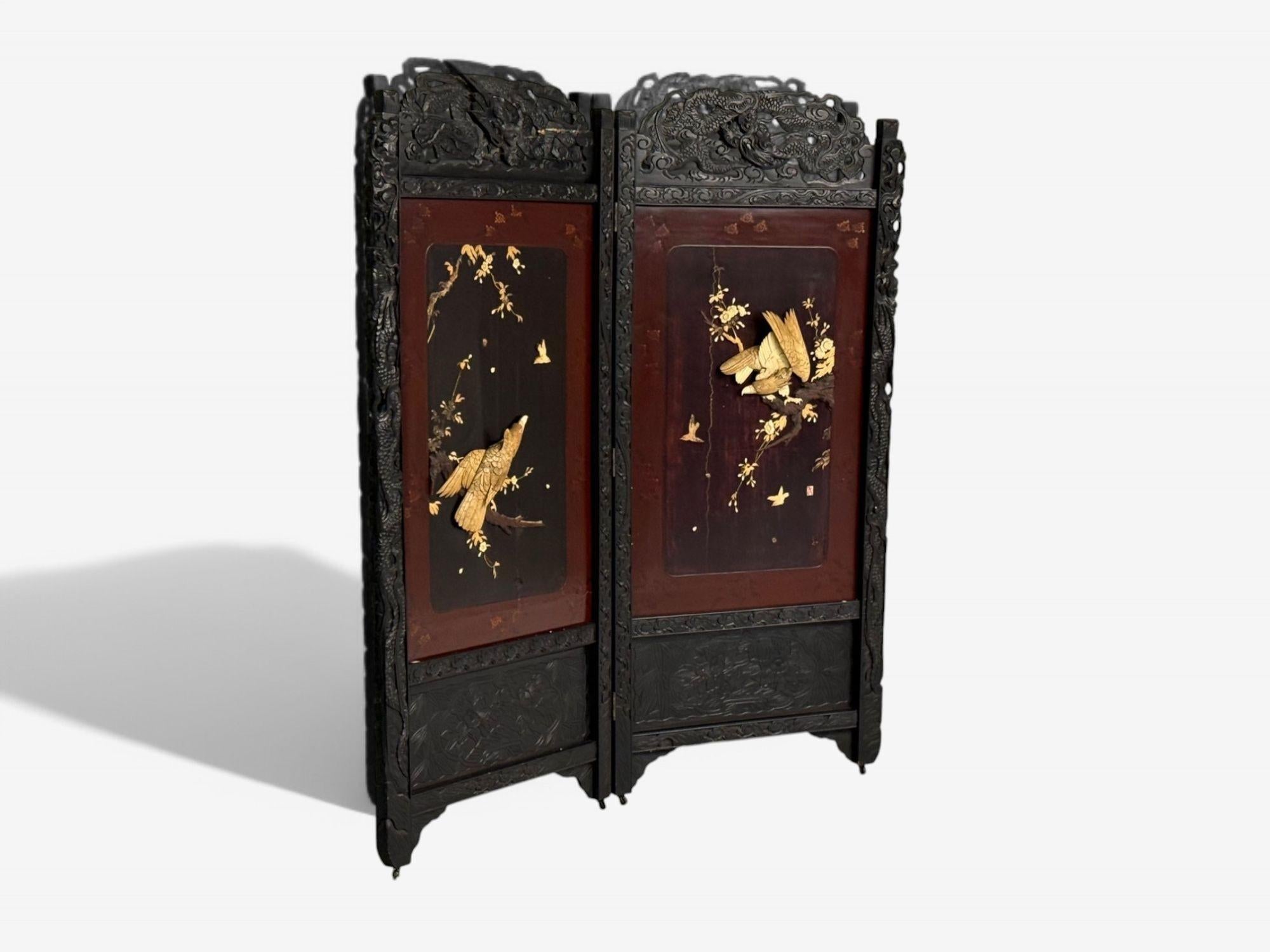 Shibayama Art, Meiji Era, Ebonized Wood, Lacquer, Two Panel Screen, Japan, 1890s In Distressed Condition For Sale In Manhasset, NY