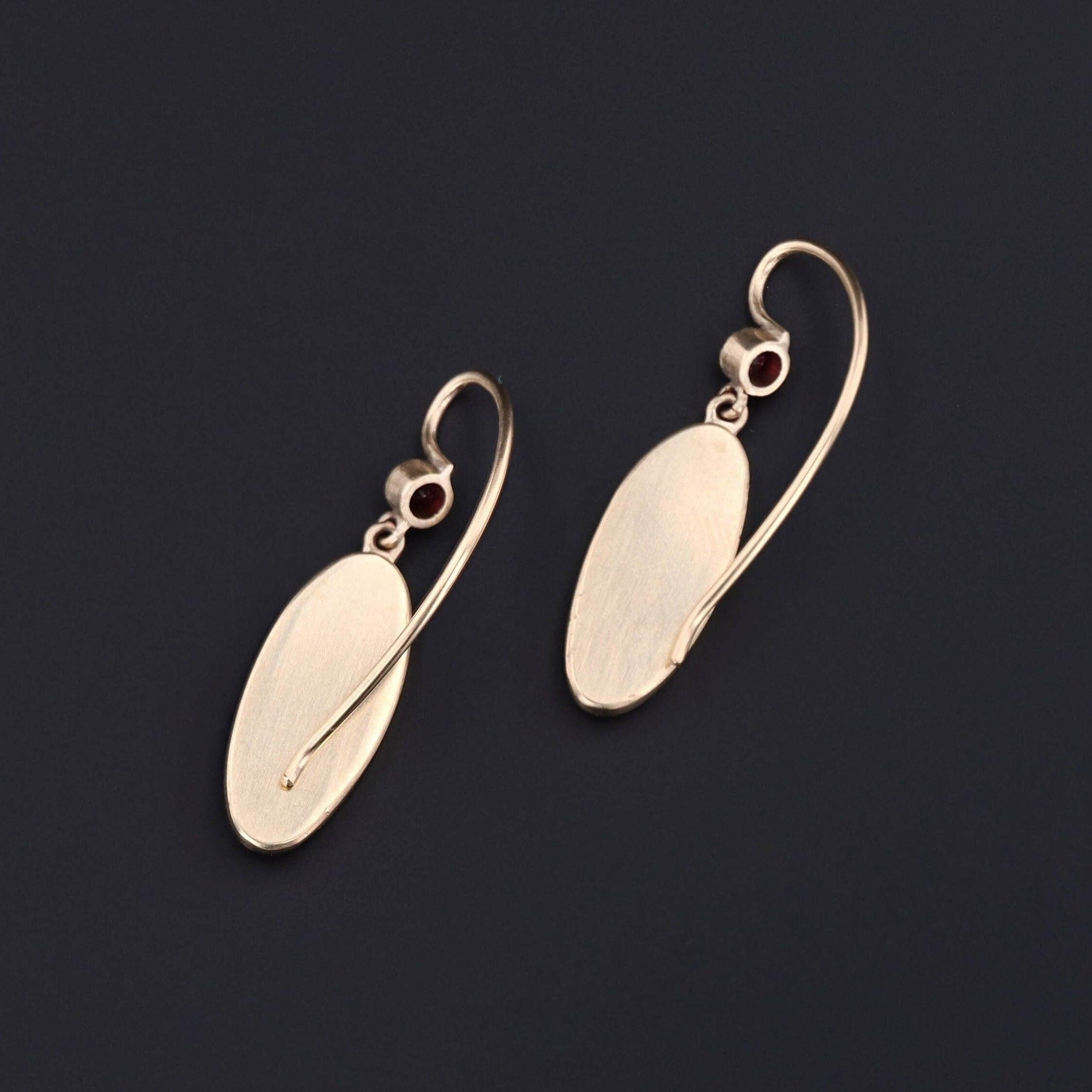 Shibayama Insect with Ruby Conversion Earrings in 14k Gold In Excellent Condition For Sale In Lewisburg, PA