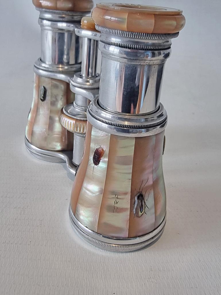 Fin du XIXe siècle Paire de lunettes d'opéra Shibayama dans leur écrin d'origine par Negretti & Zambra en vente