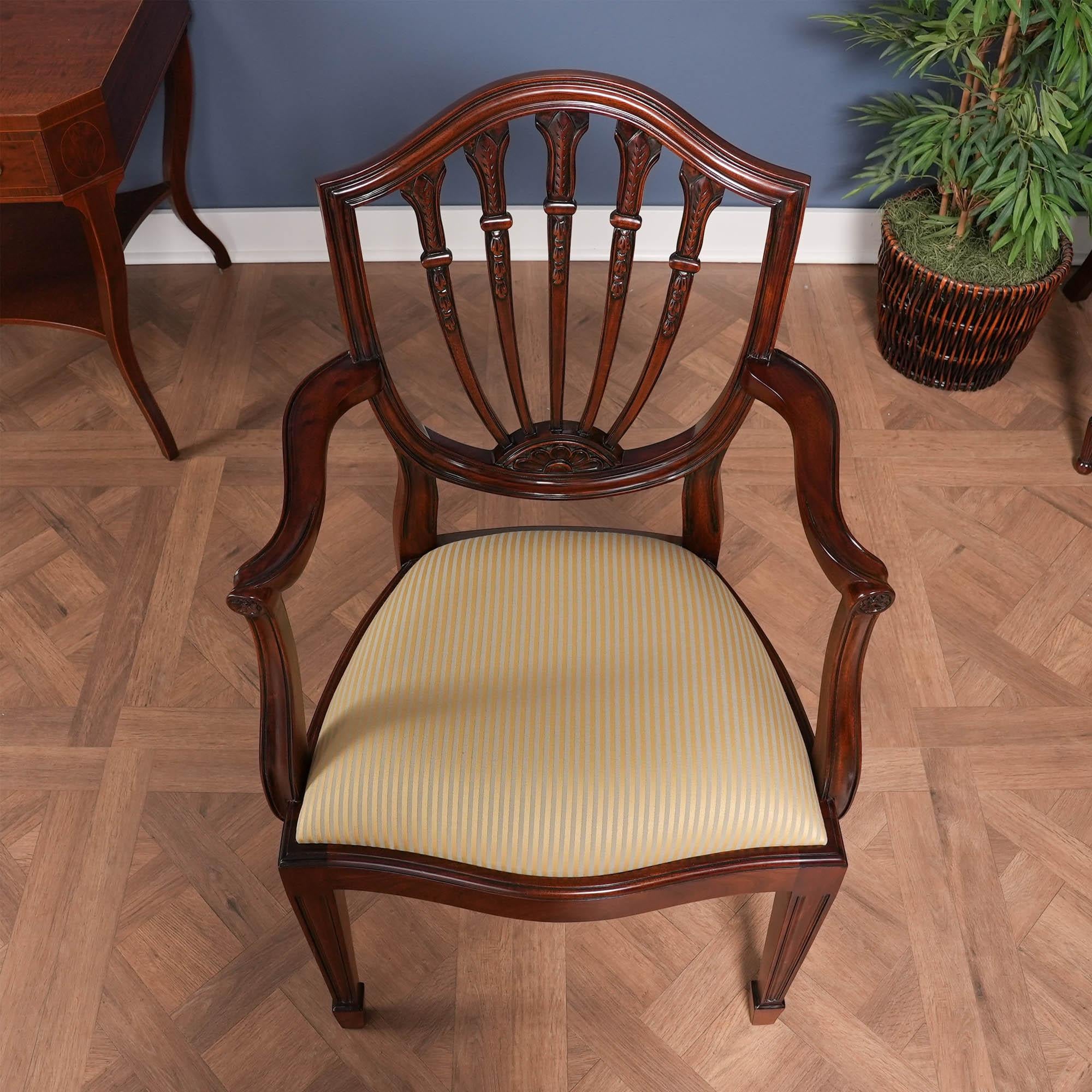 Sedie con schienale a scudo, set da 10 in vendita 3