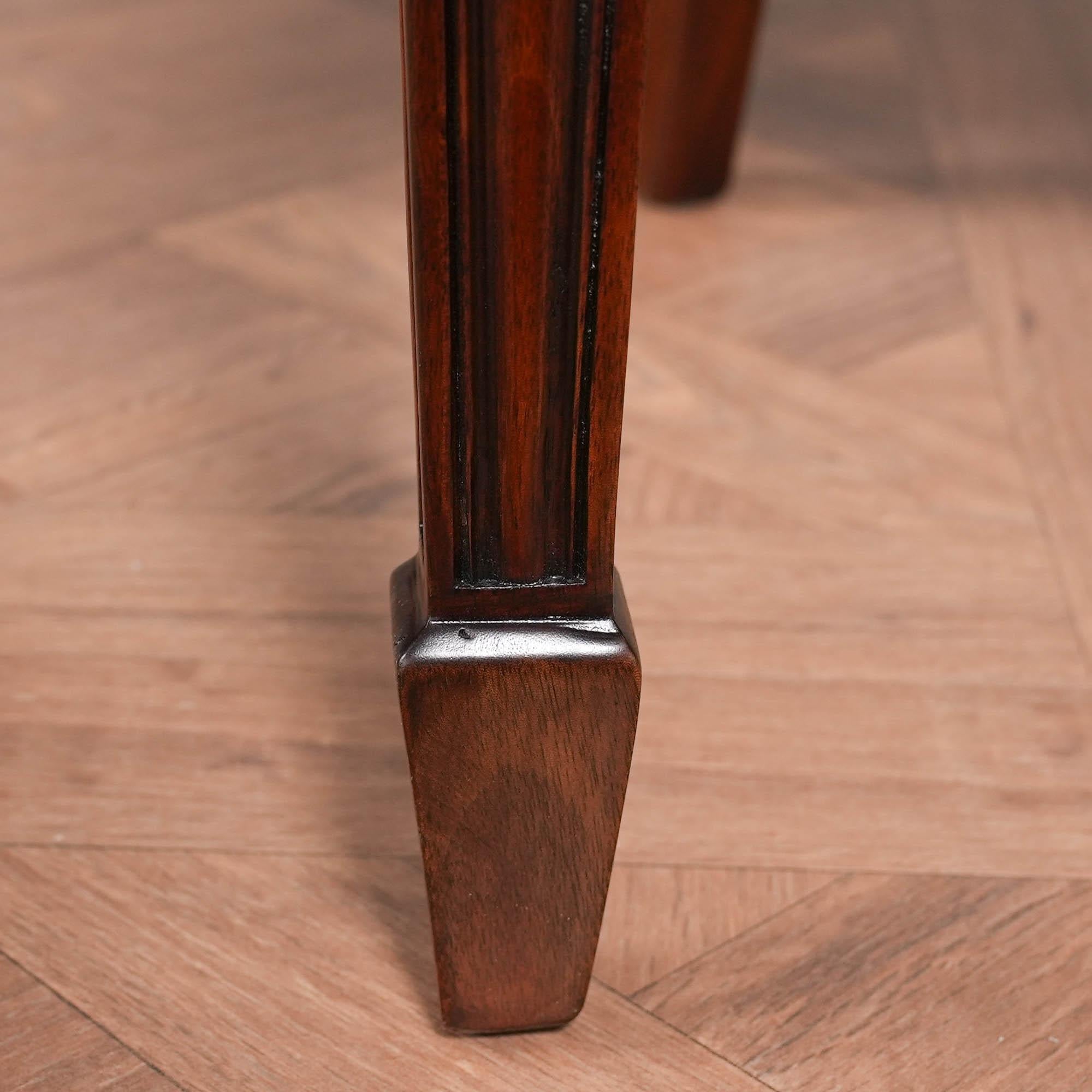 Sedie con schienale a scudo, set da 10 in vendita 9