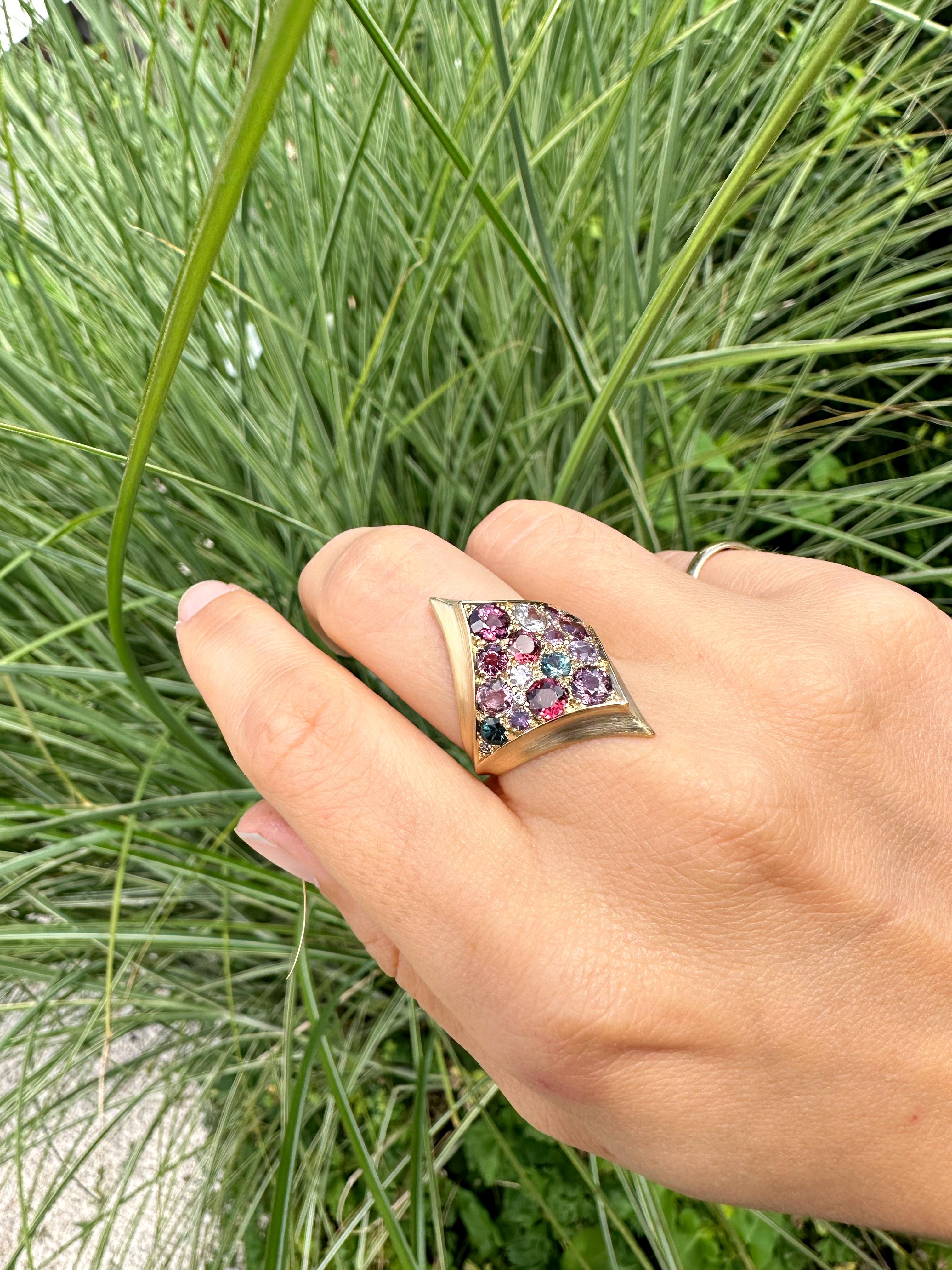 Women's or Men's Shield Ring Pink Vibes, Spinels, Garnets, Tourmalines and Sapphires  For Sale