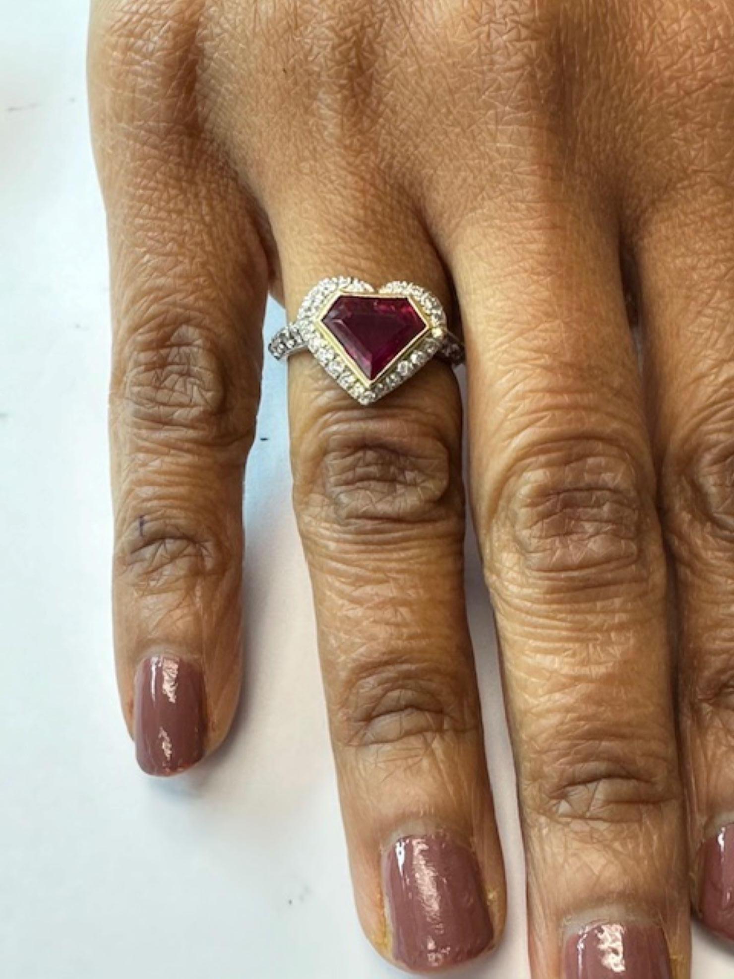 Shield Shape 3.01 Carat Burma Ruby Diamond Ring For Sale 2