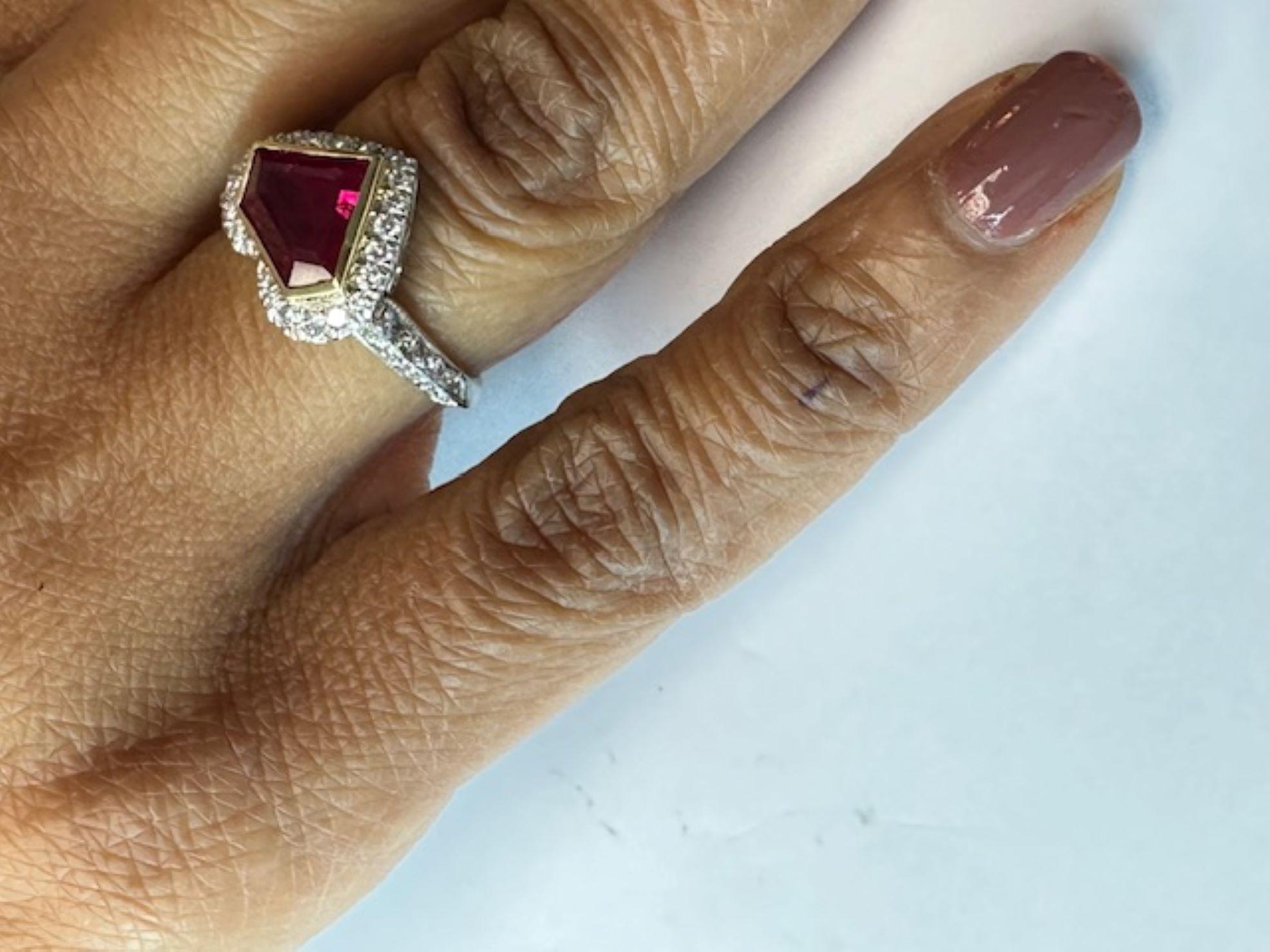 Shield Shape 3.01 Carat Burma Ruby Diamond Ring For Sale 3
