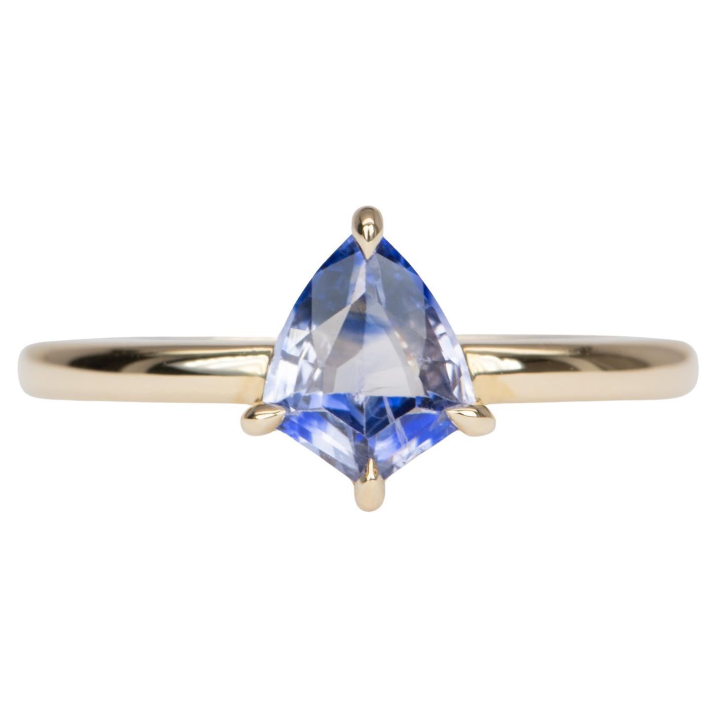 Shield Shape Unique Bi-Color Sapphire Ring 14K Gold R6558 For Sale