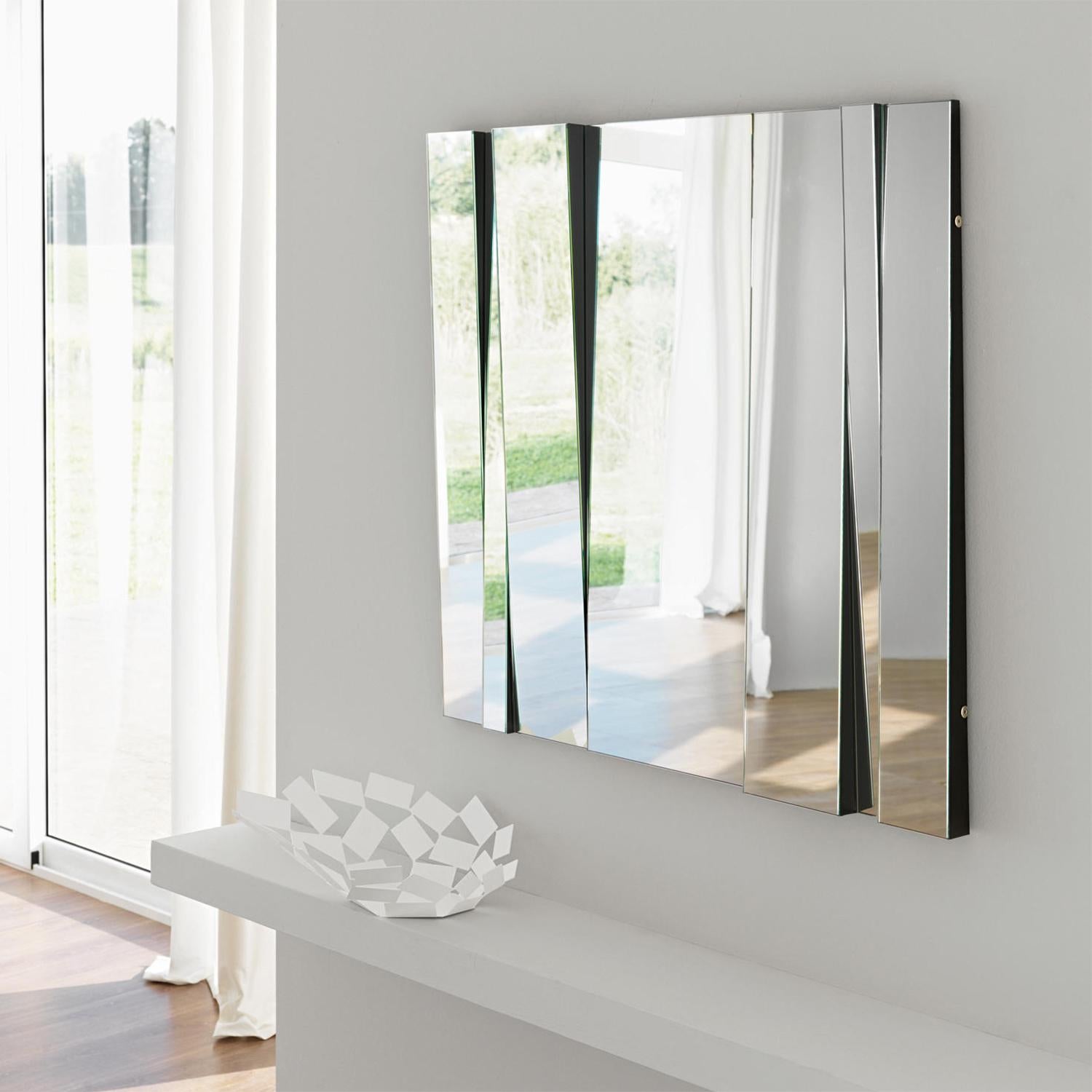 Shifted Glass Mirror In New Condition For Sale In Paris, FR