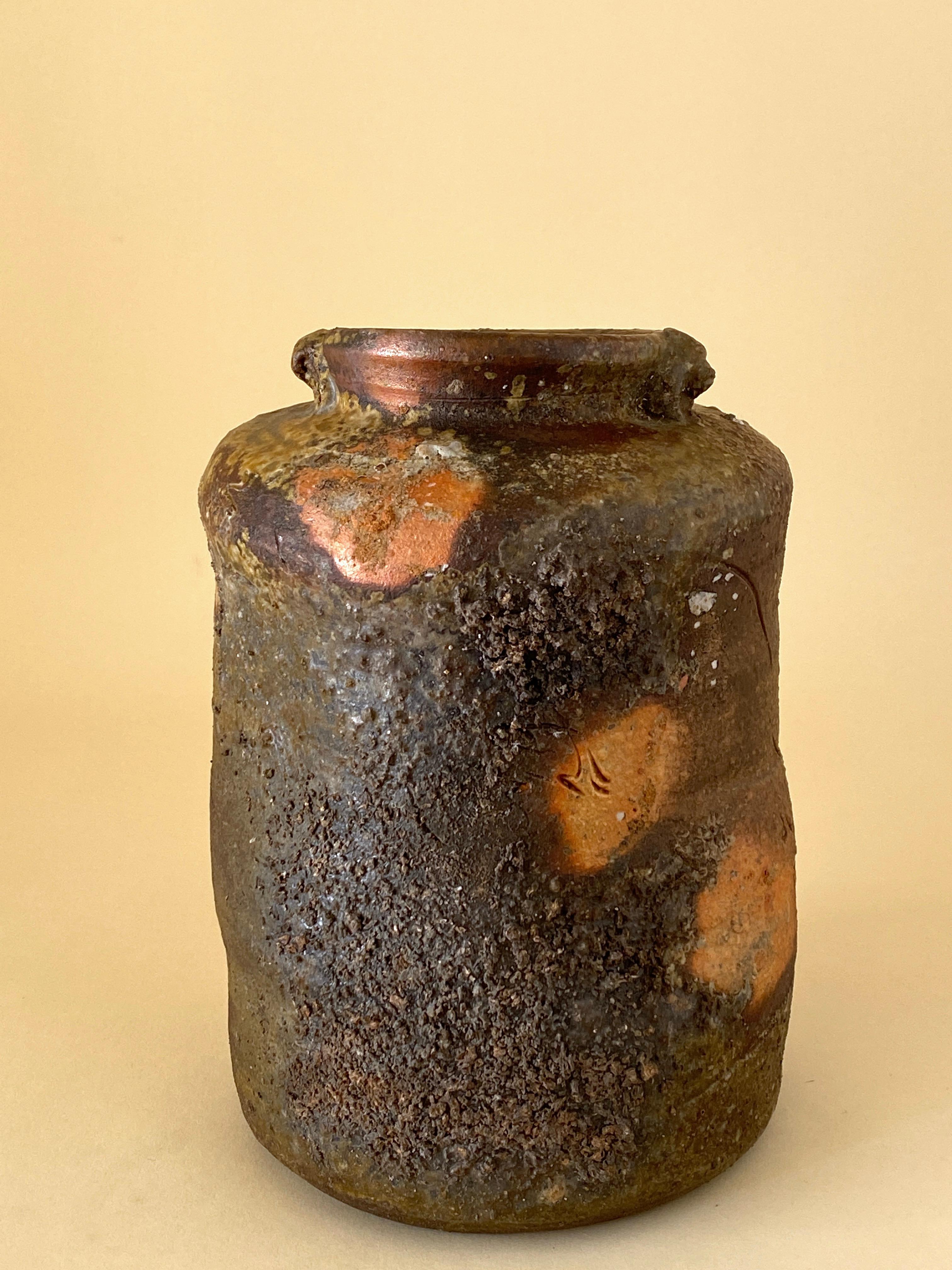 Shigaraki Style Wood Fired Ceramic Vase or Jar Japan Wabi Sabi Mingei Tradition In Good Condition For Sale In Santa Fe, NM