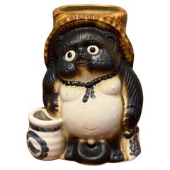Shigaraki Tanuki 4 - A Charming Ceramic Symbol of Japanese Tradition, Good Fort