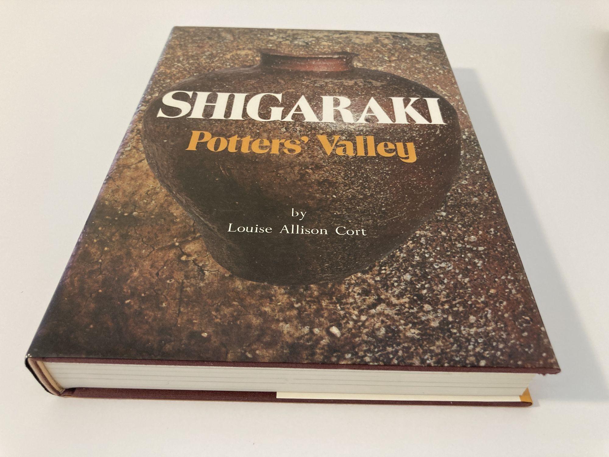 Paper Shigaraki the Potters' Valley 1st Edition 1979 Japan Hardcover Book by Louise Al For Sale