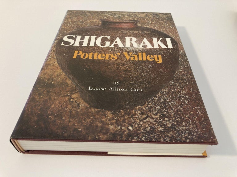 Shigaraki the Potters' Valley 1st Edition 1979 Japan Hardcover Book by Louise Al For Sale at 1stDibs