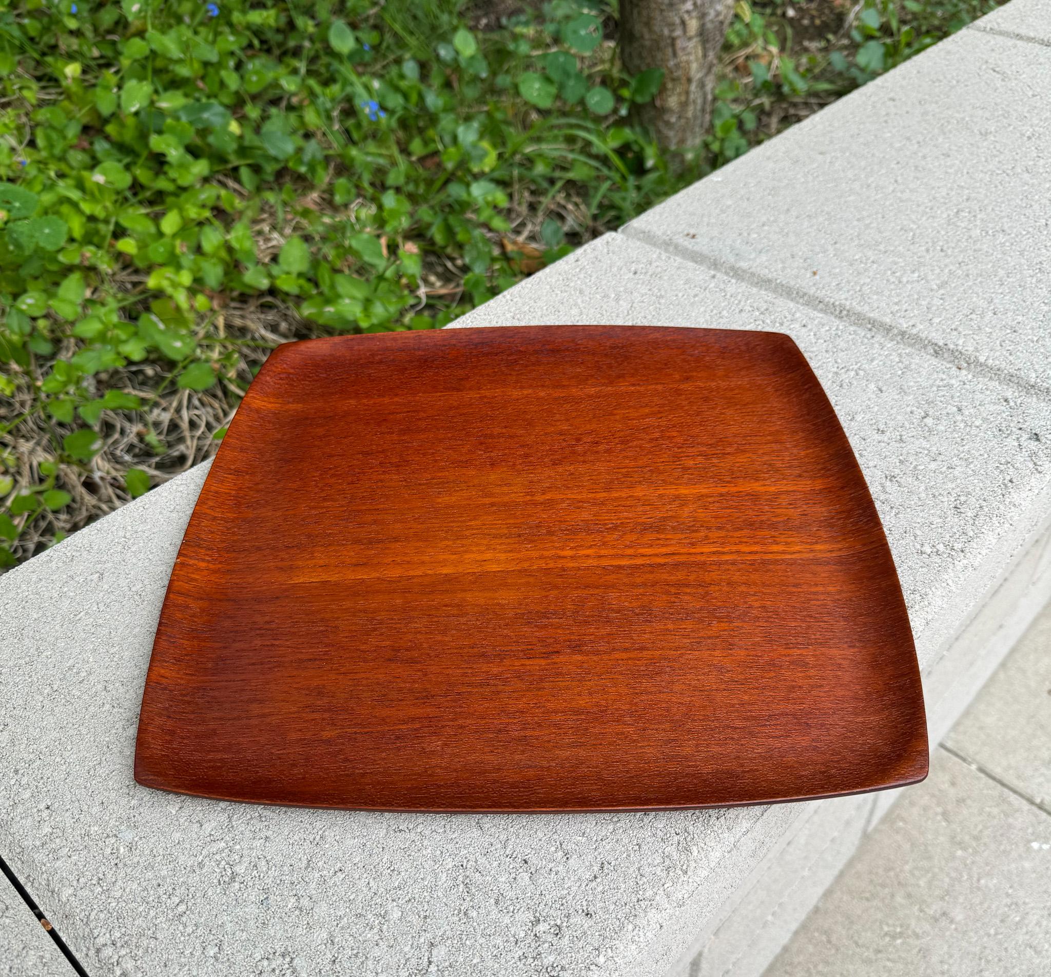 Shigemichi Aomine Shigemichi Teakholz-Tablett für N.C.C., Japan, um 1960 im Angebot 5