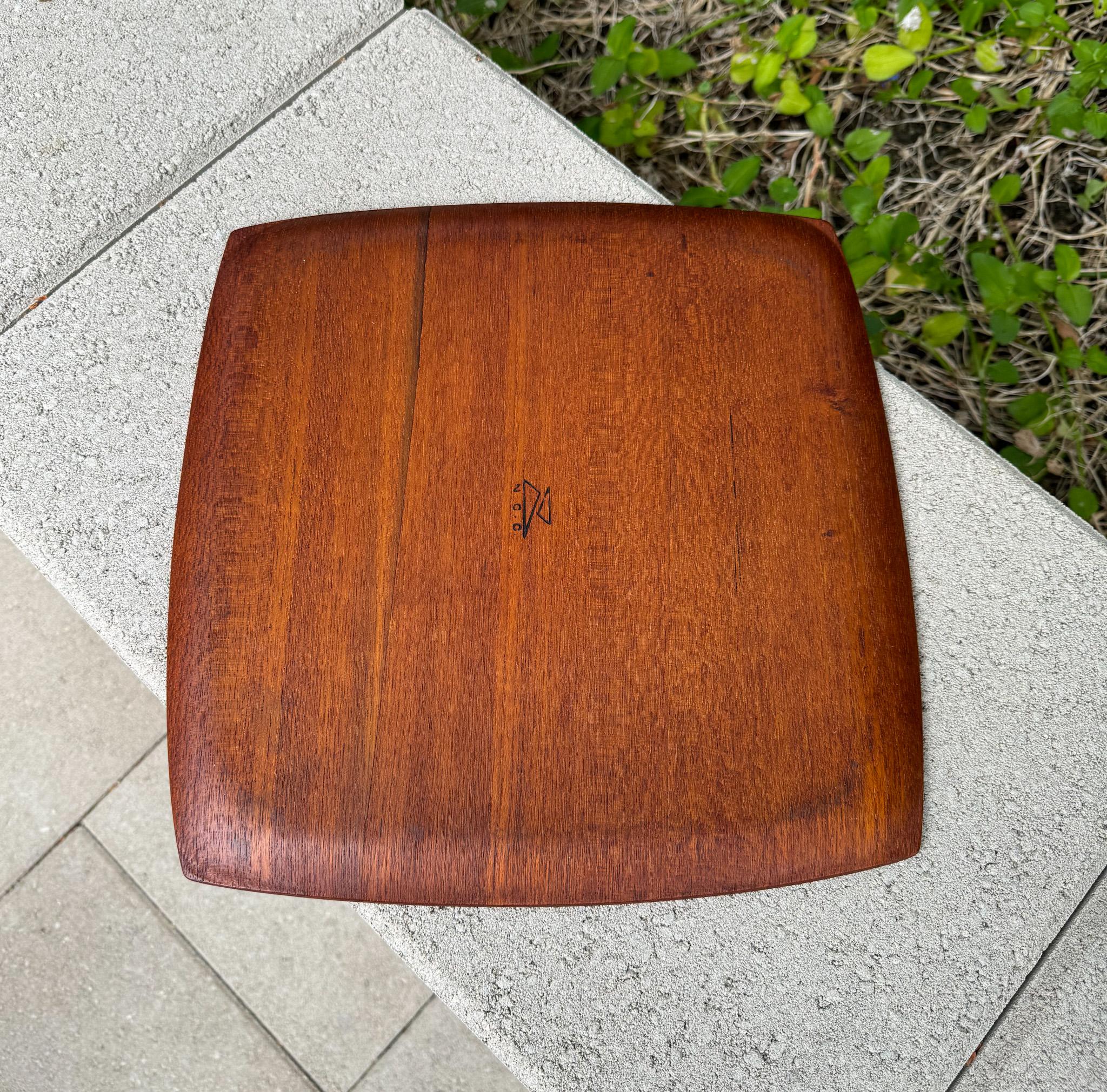 Shigemichi Aomine Shigemichi Teakholz-Tablett für N.C.C., Japan, um 1960 im Angebot 2