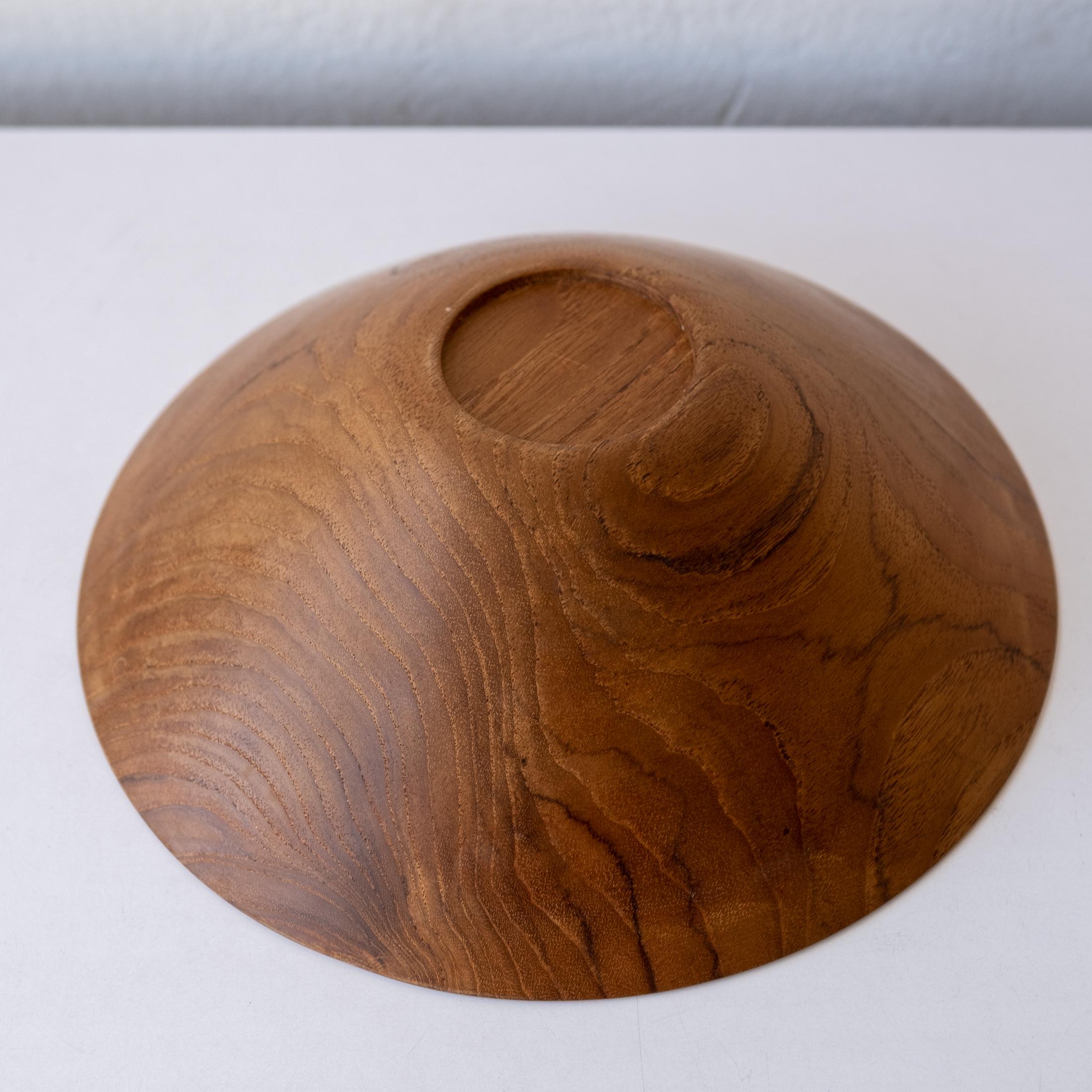 Shigemichi Aomine Modernist Japanese Wood Bowl for the National Craft Council For Sale 2