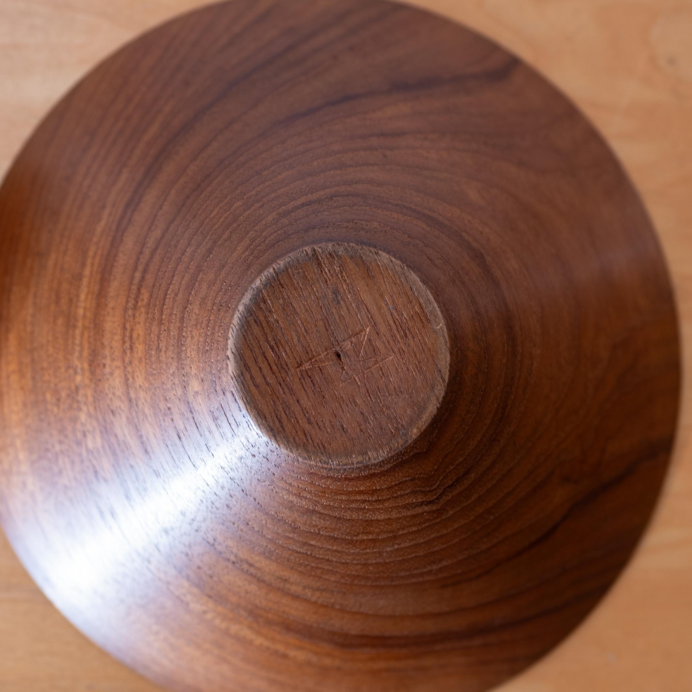 Ciotole in legno giapponese modernista di Aomine Shigemichi per il Consiglio Nazionale dell'Artigianato in vendita 3