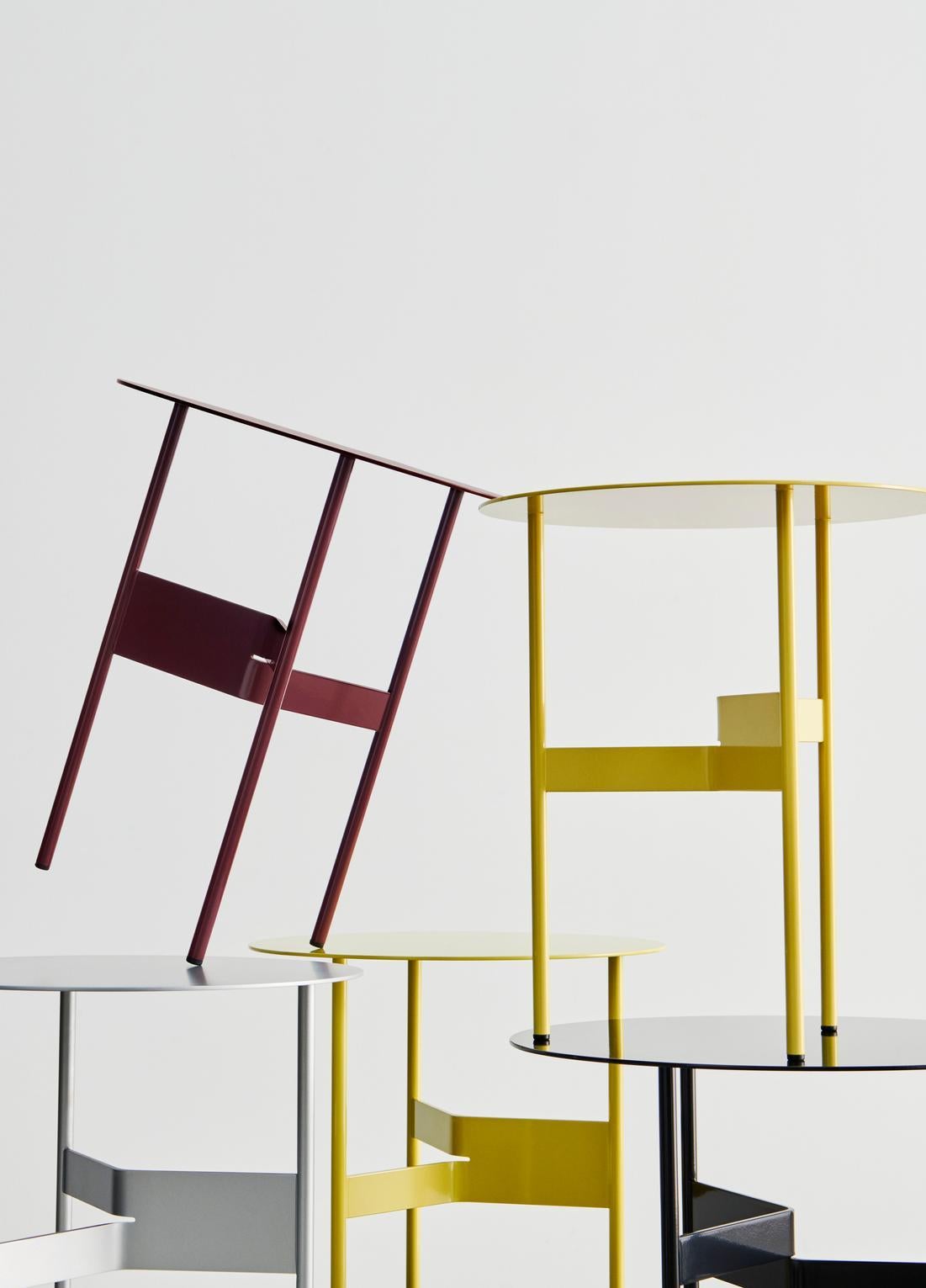XXIe siècle et contemporain Table basse Shim D45, Bordeaux, acier revêtu de poudre de Jonas Trampedach pour Hay en vente