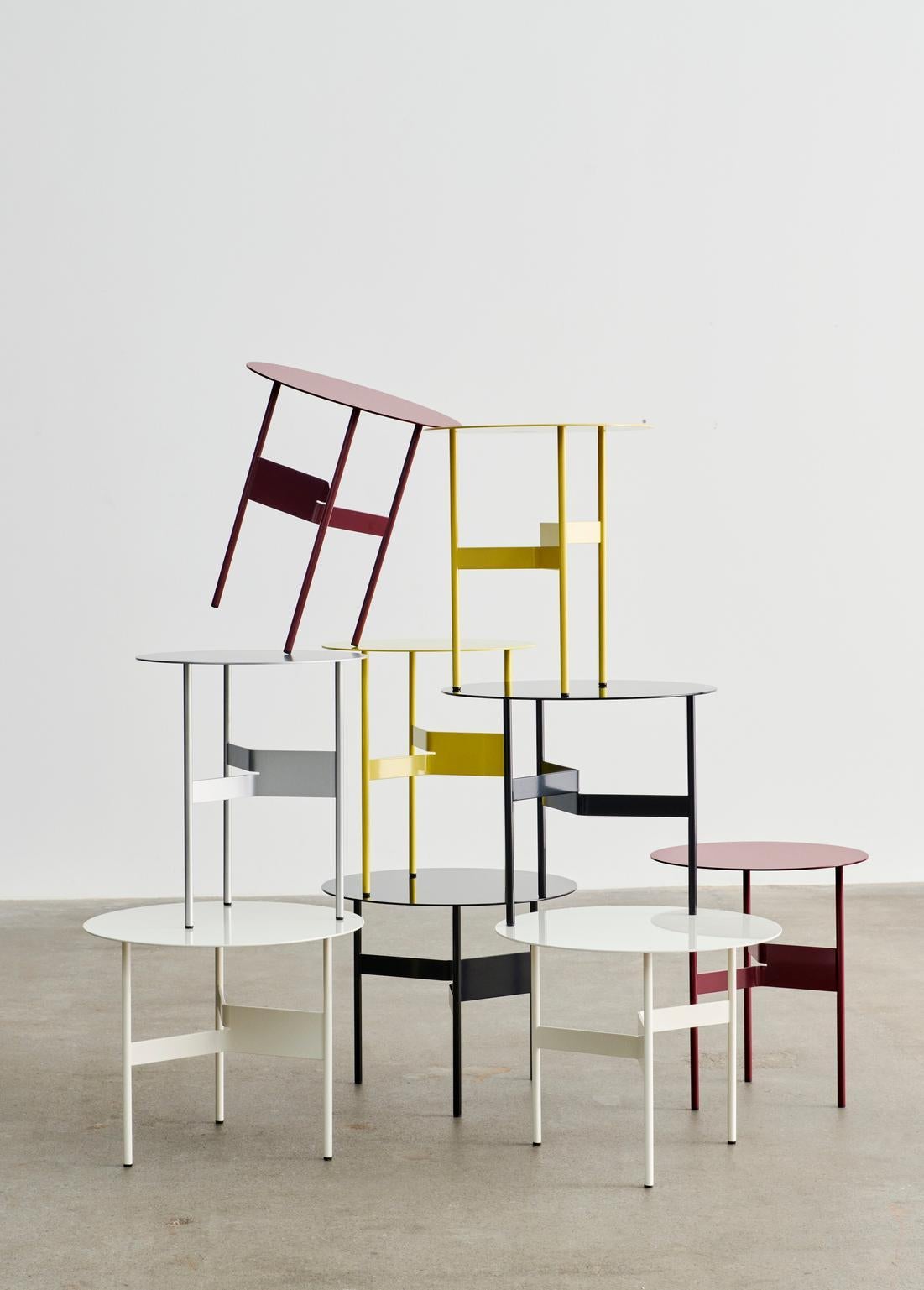 Table basse Shim D54, noire, acier revêtu de poudre par Jonas Trampedach pour Hay en vente 1