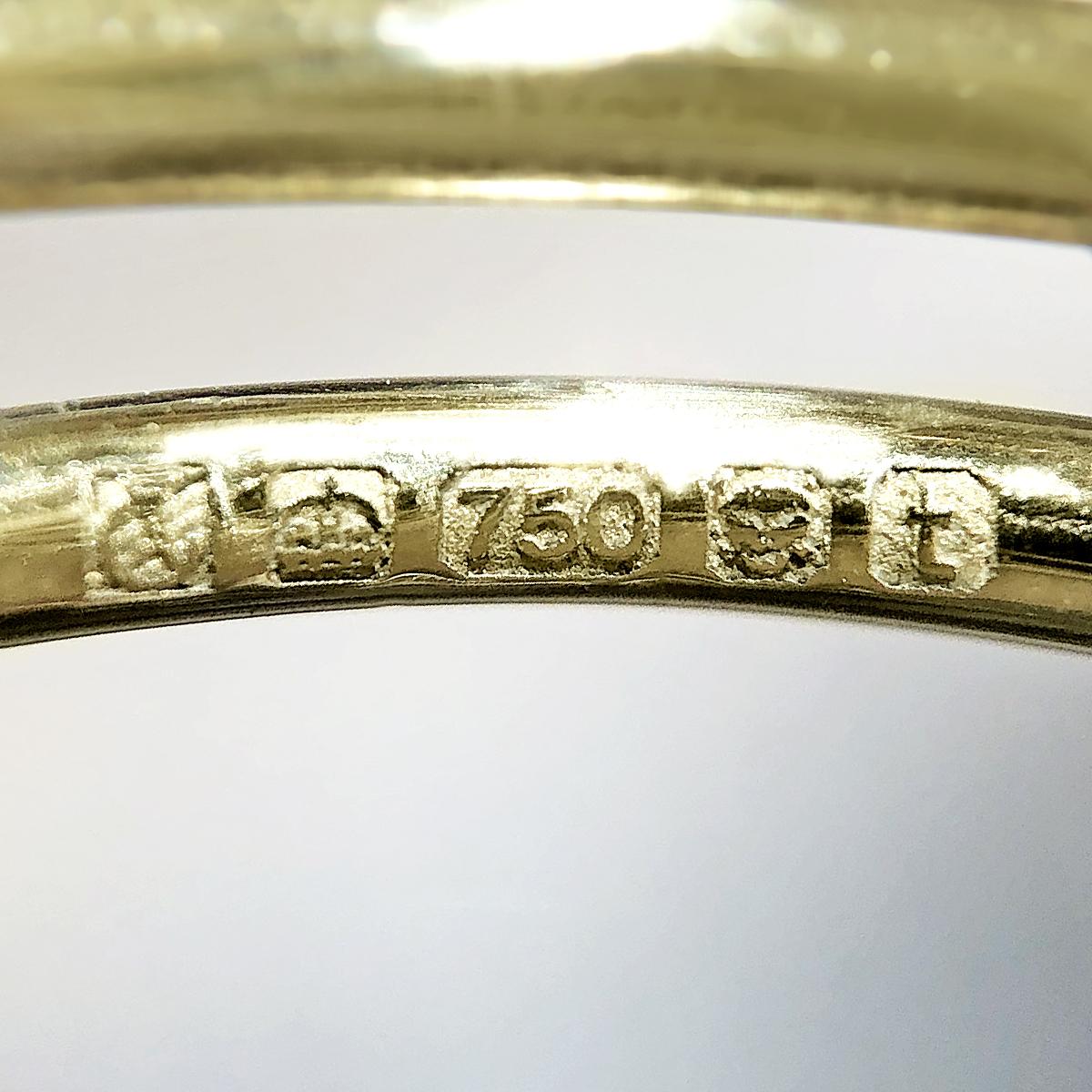 gold ring with beta stamped inside