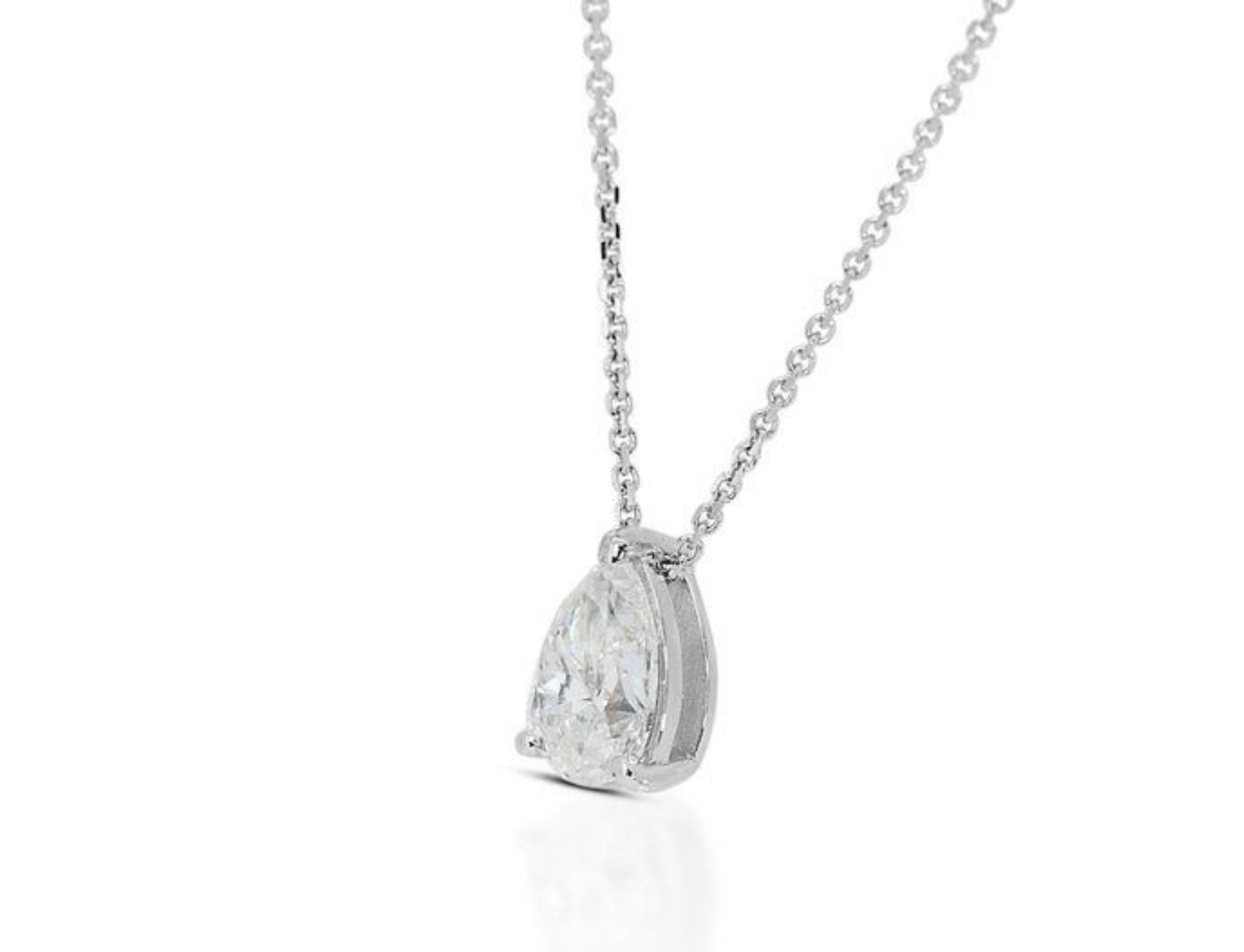 Shimmering 0.70ct Pear Brilliant Diamond Necklace in 18K White Gold In New Condition For Sale In רמת גן, IL